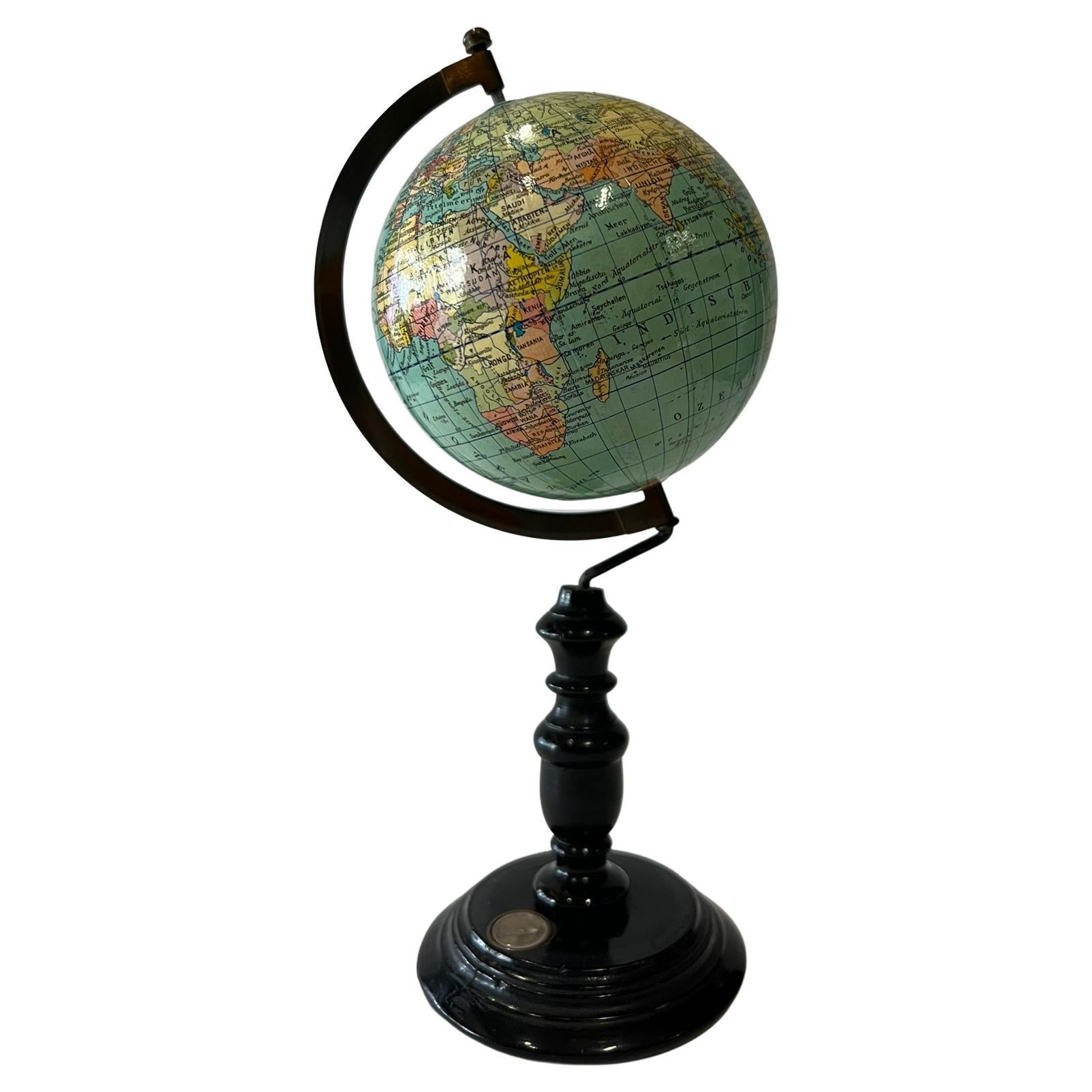 Earth globe from 1930 Germany black wooden base with small compass, original
