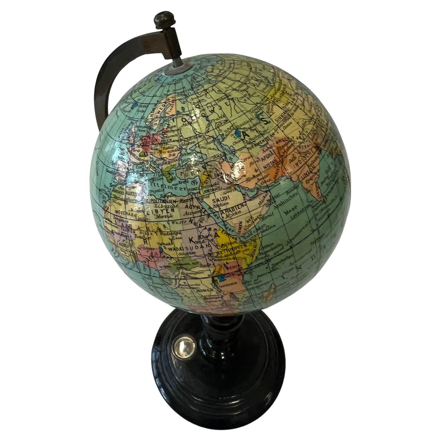 Earth globe from 1930 Germany For Sale 1