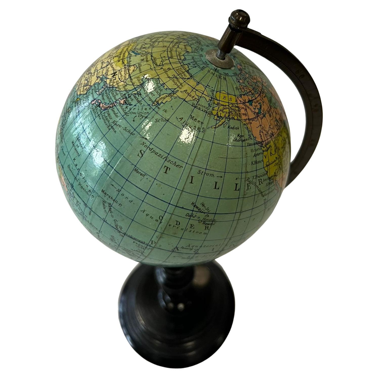 Earth globe from 1930 Germany For Sale 2