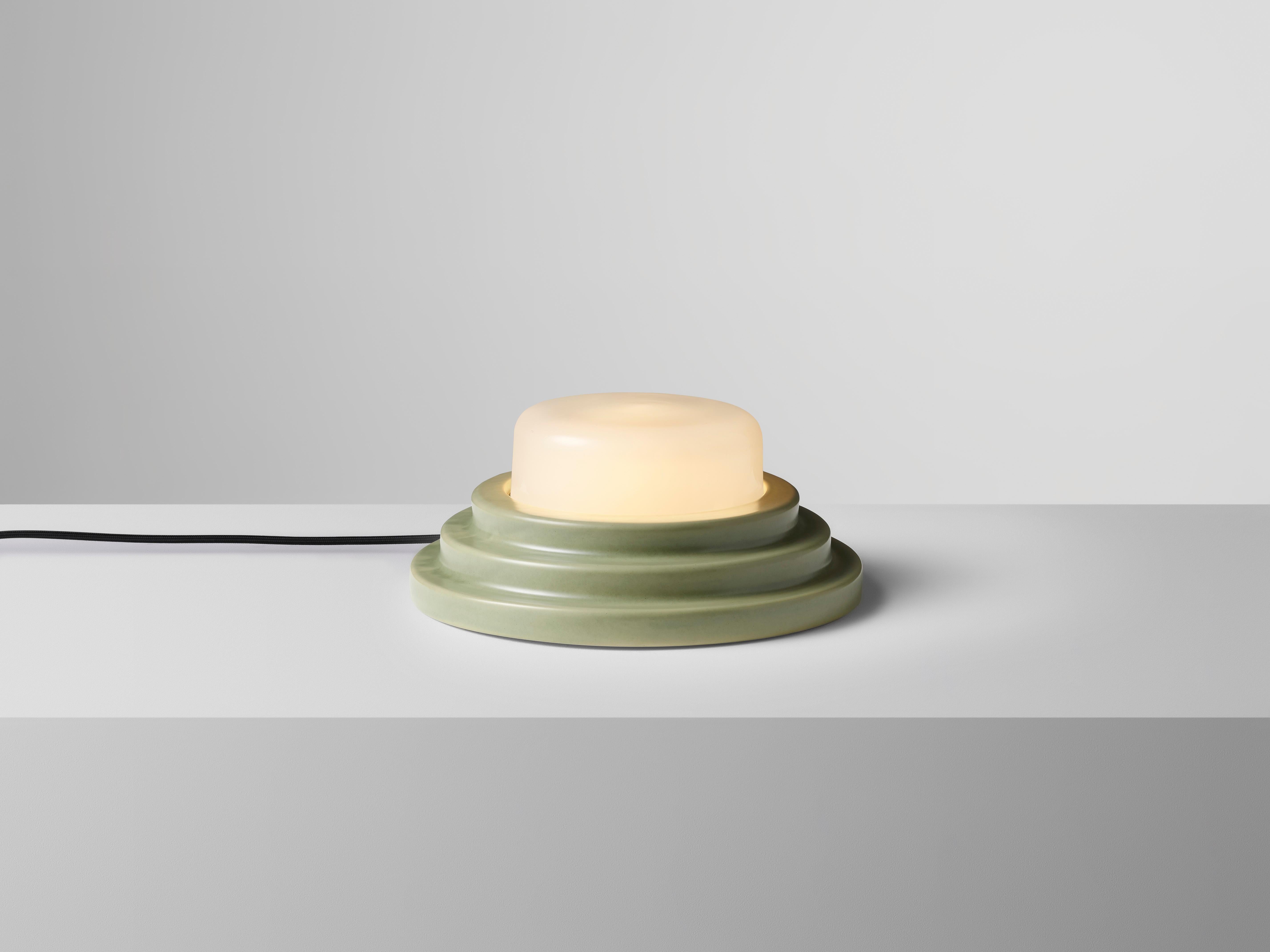 Earth Honey Tischlampe von Coco Flip im Zustand „Neu“ im Angebot in Geneve, CH