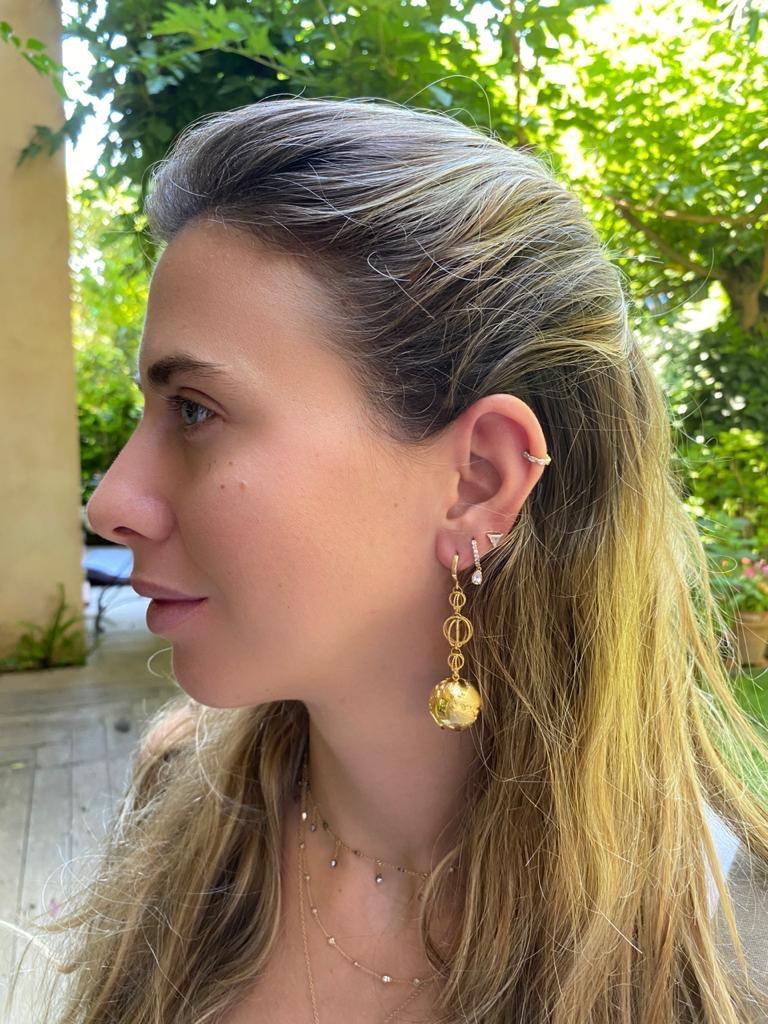 Earth Hoop Earrings 18 Karat Gold In New Condition For Sale In Athens, GR