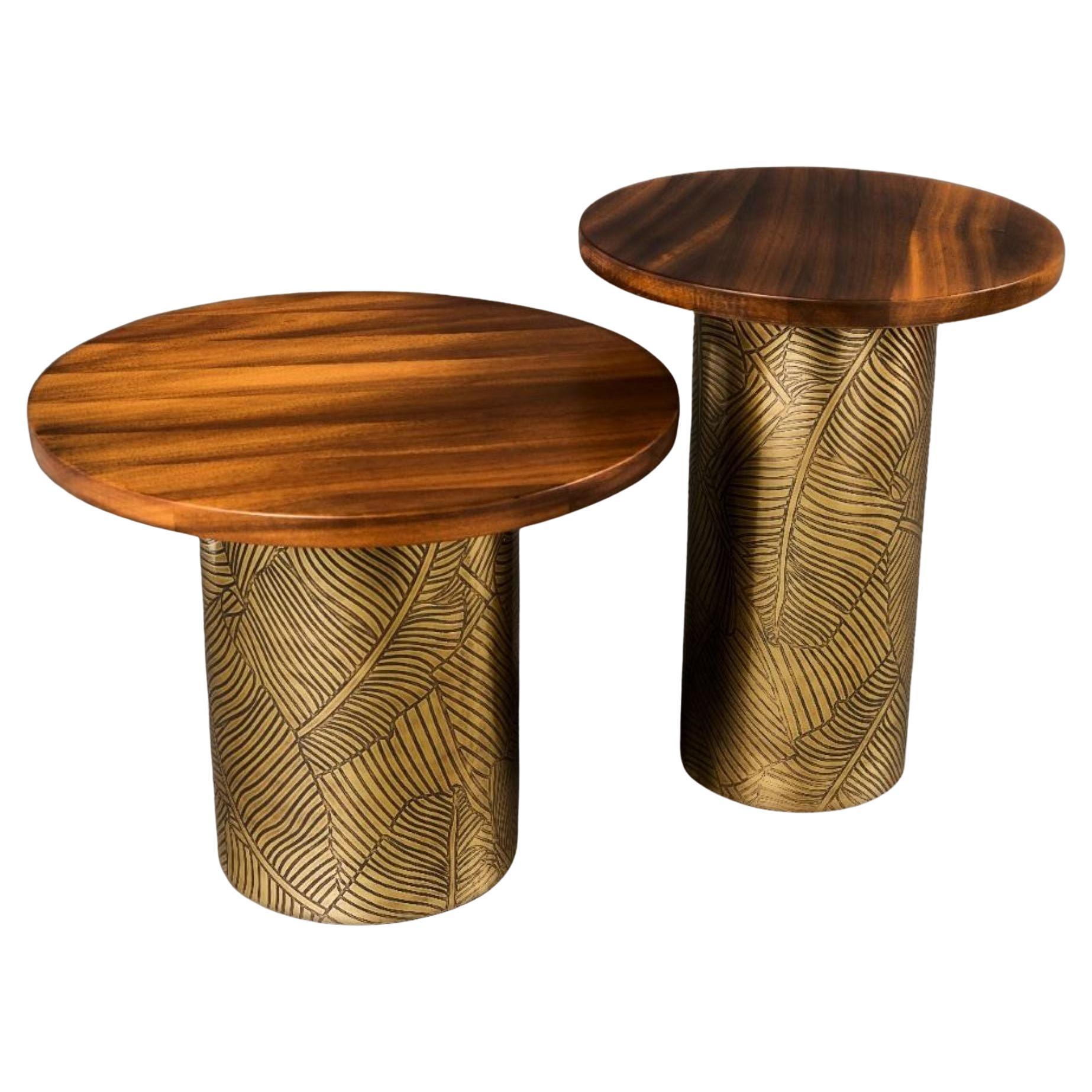 Earth Prints 6B Side table in Dibétou Wood and engraved brass  Ø 50 cm x H 41 cm