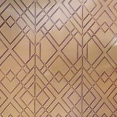 Art Deco side table – Solid wood and engraved brass – Ø 40 cm x H 50 cm