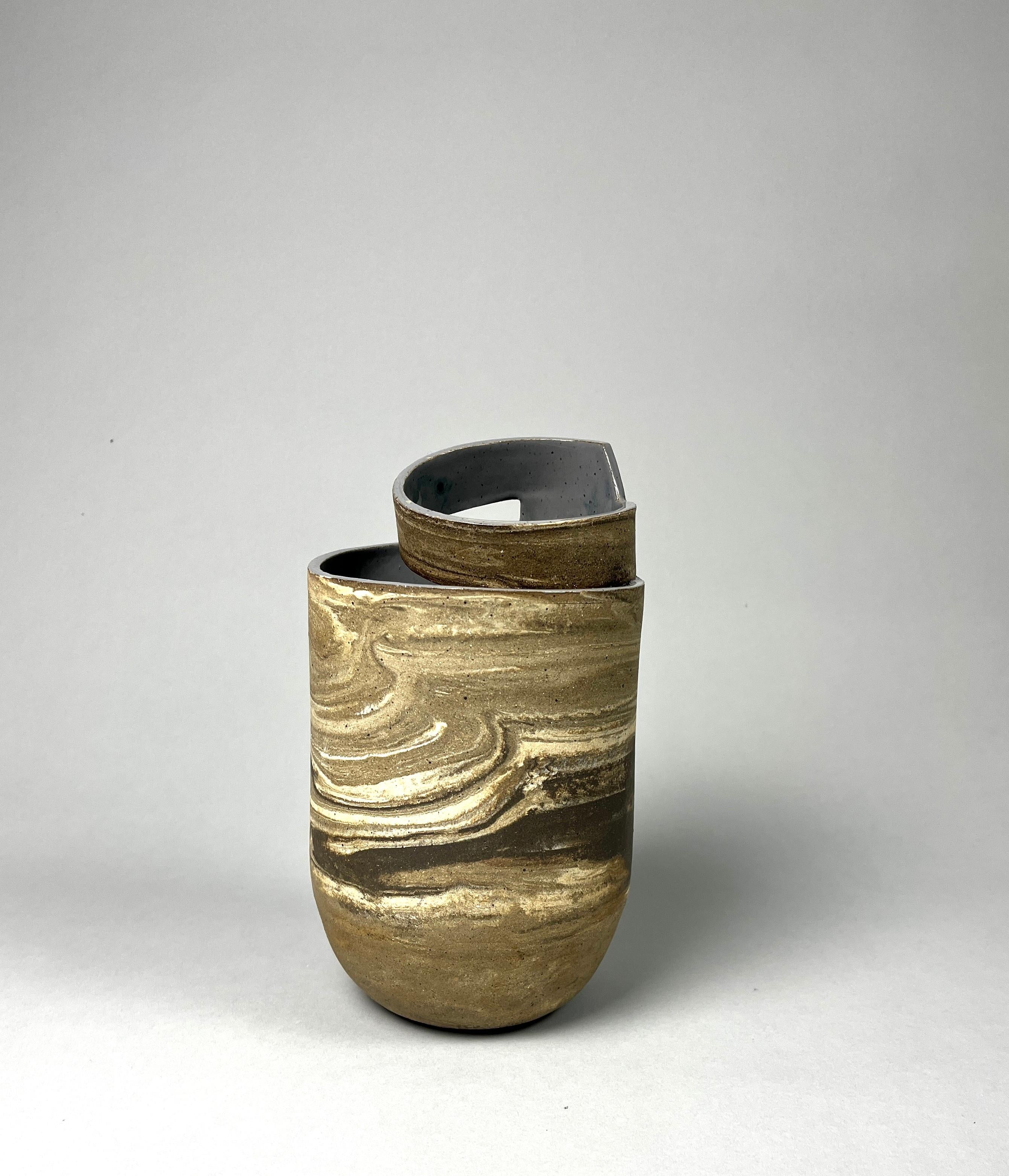 Moderno Vaso in ceramica color terra, Large Sliced Jupiter Vase di Lauren Klenow, argilla in vendita