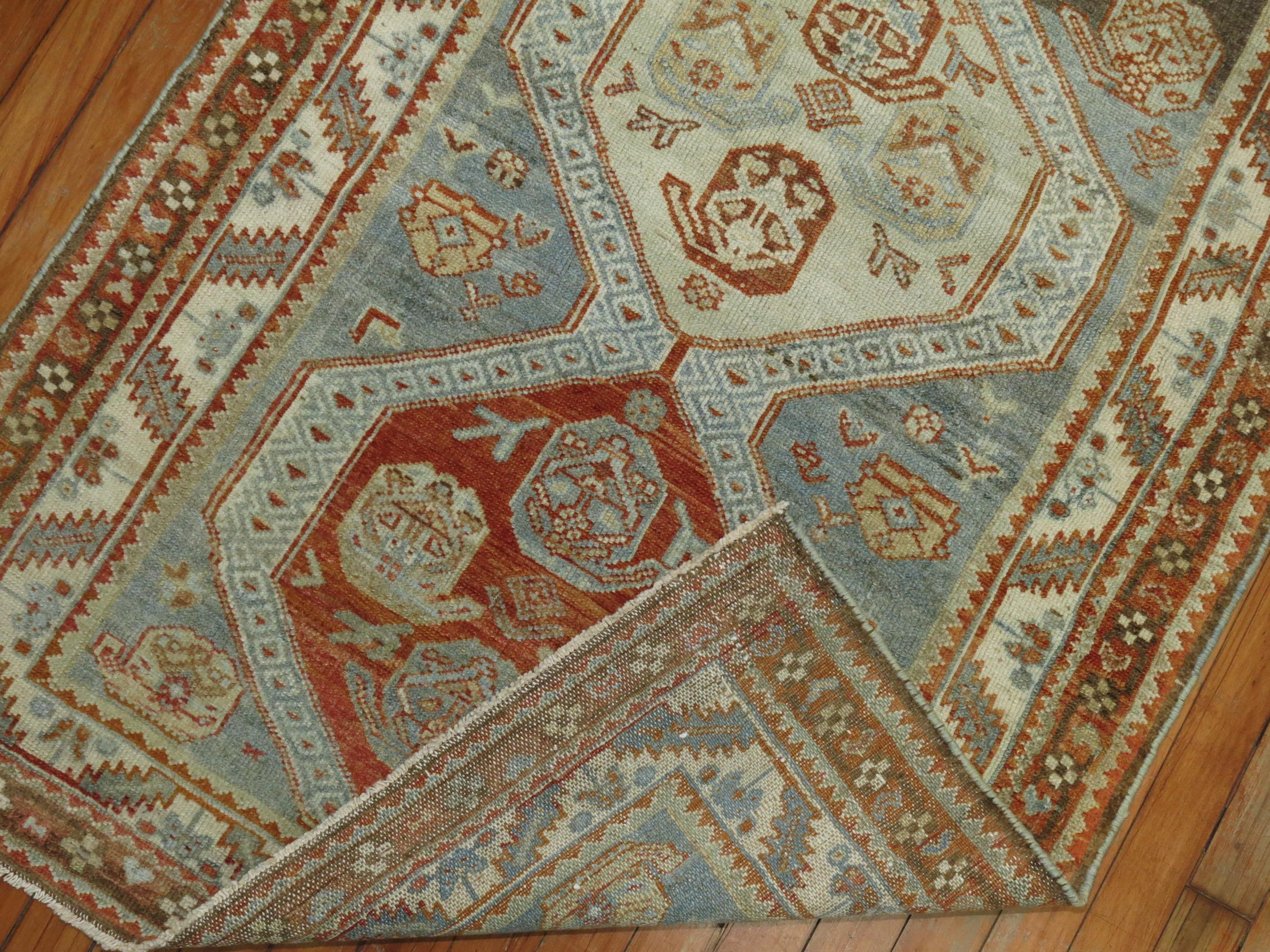 Antiker persischer Erdfarbener Malayer-Läufer (Wolle) im Angebot