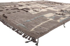 Tapis marocain à poils longs moderne, de couleur terre, inspiré par la nature et le design biophilique