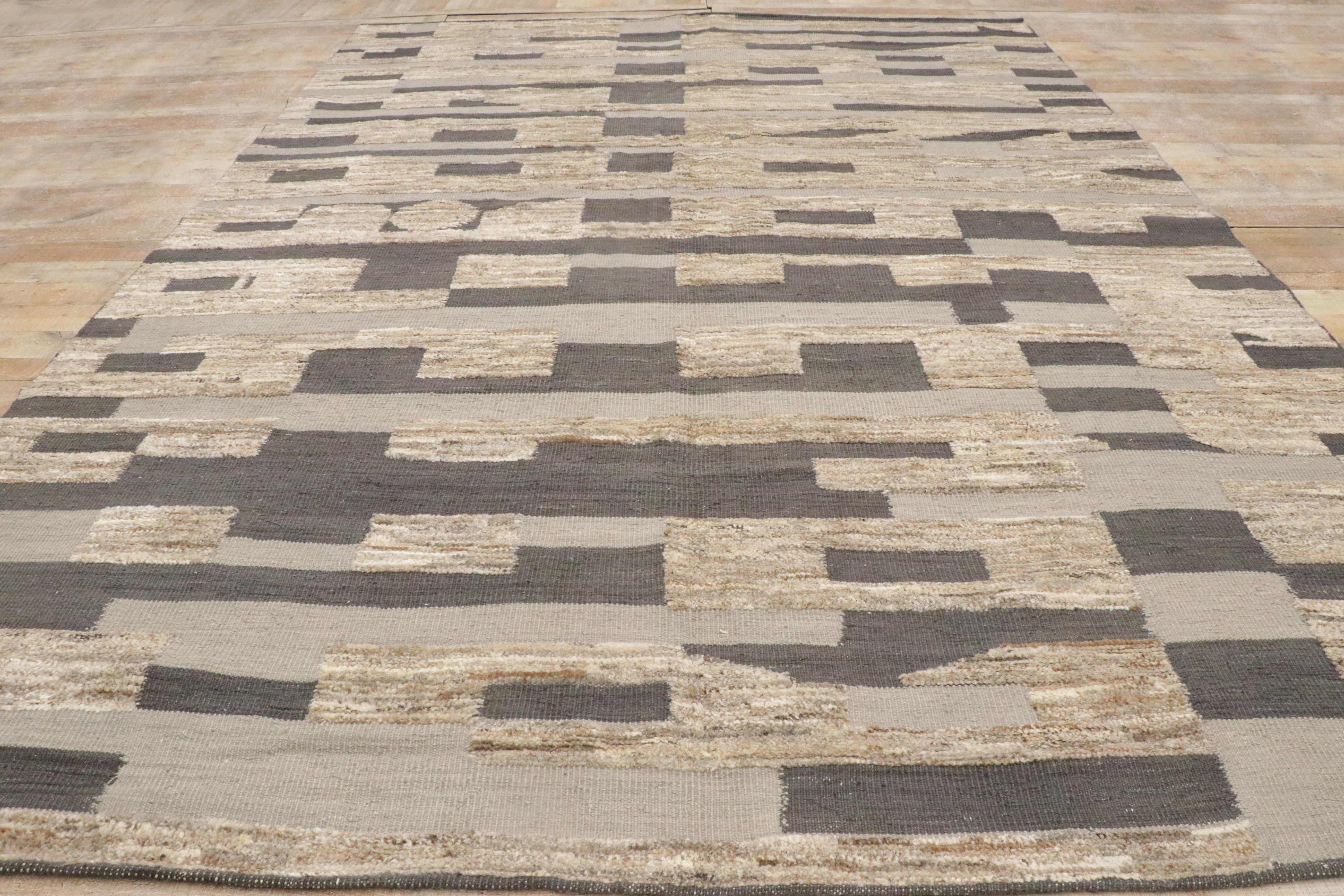 New Earth-Tone Modern Moroccan High-Low Carpet with Bauhaus Style im Angebot 1