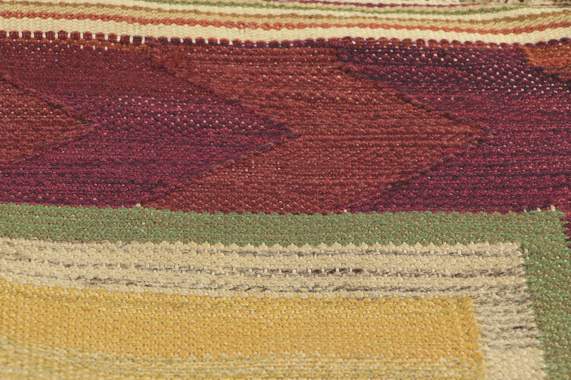 Hand-Woven Earth-Tone Vintage Swedish Kilim Rollakan Rug For Sale