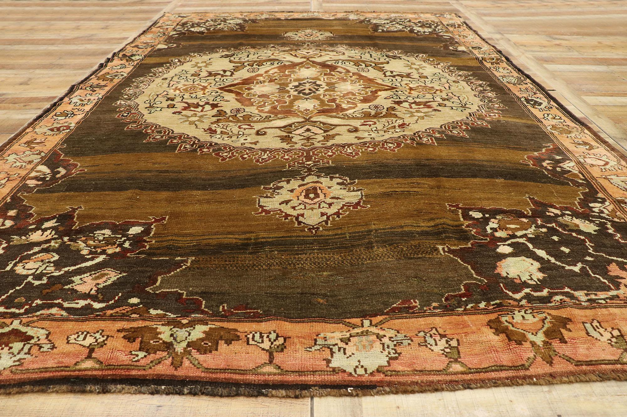 Earth-Tone Vintage Turkish Oushak Carpet For Sale 4