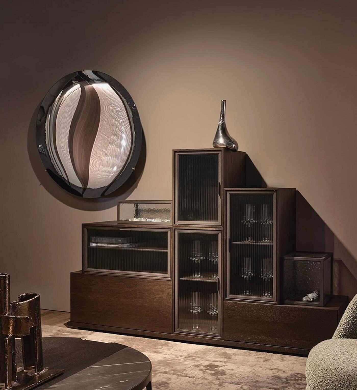 Specchio in argento con pigmento di rame, design scultoreo di Homa in vendita 9