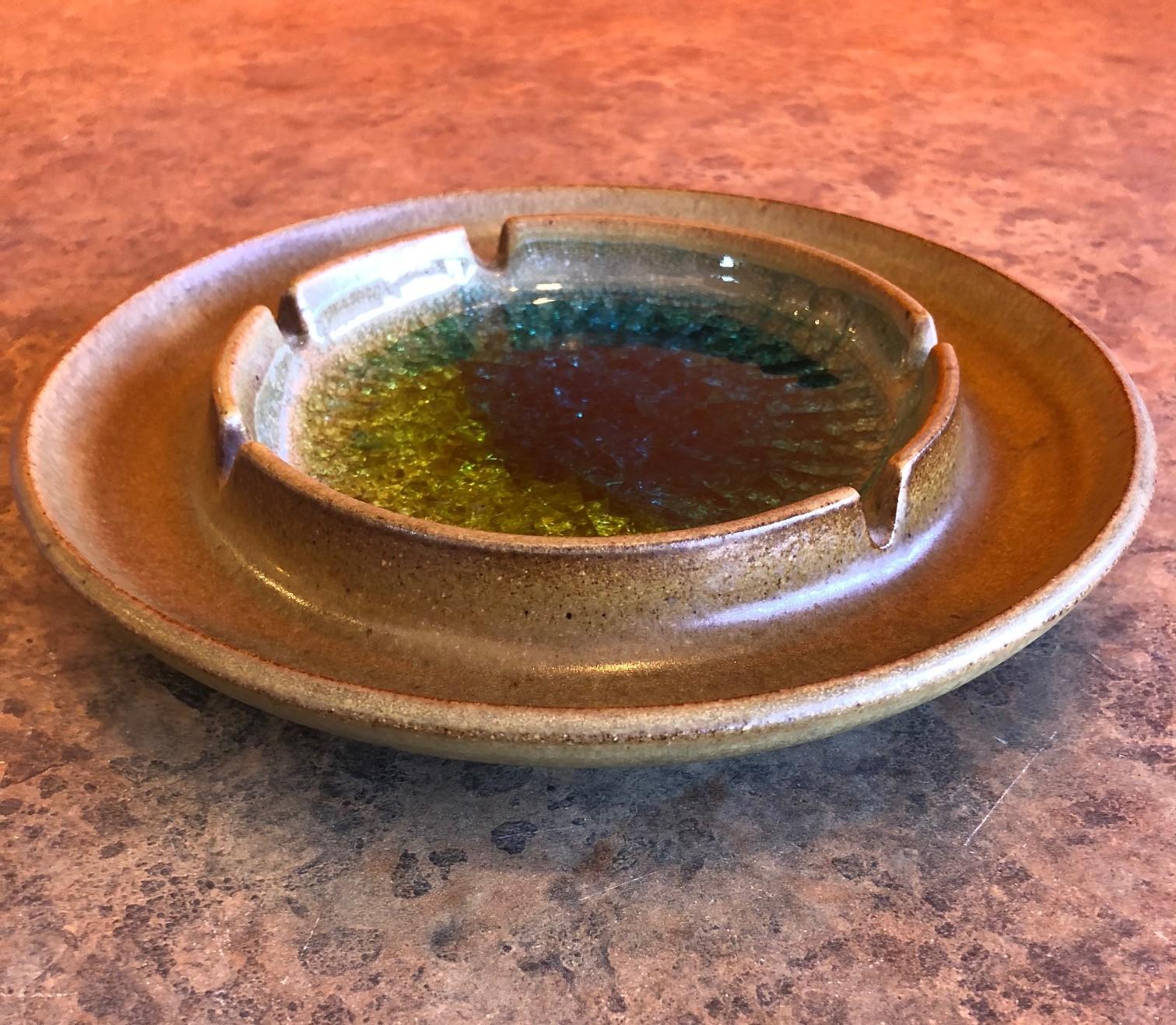 Earthenware and Crackled Glass Ashtray by Robert Maxwell In Good Condition In San Diego, CA