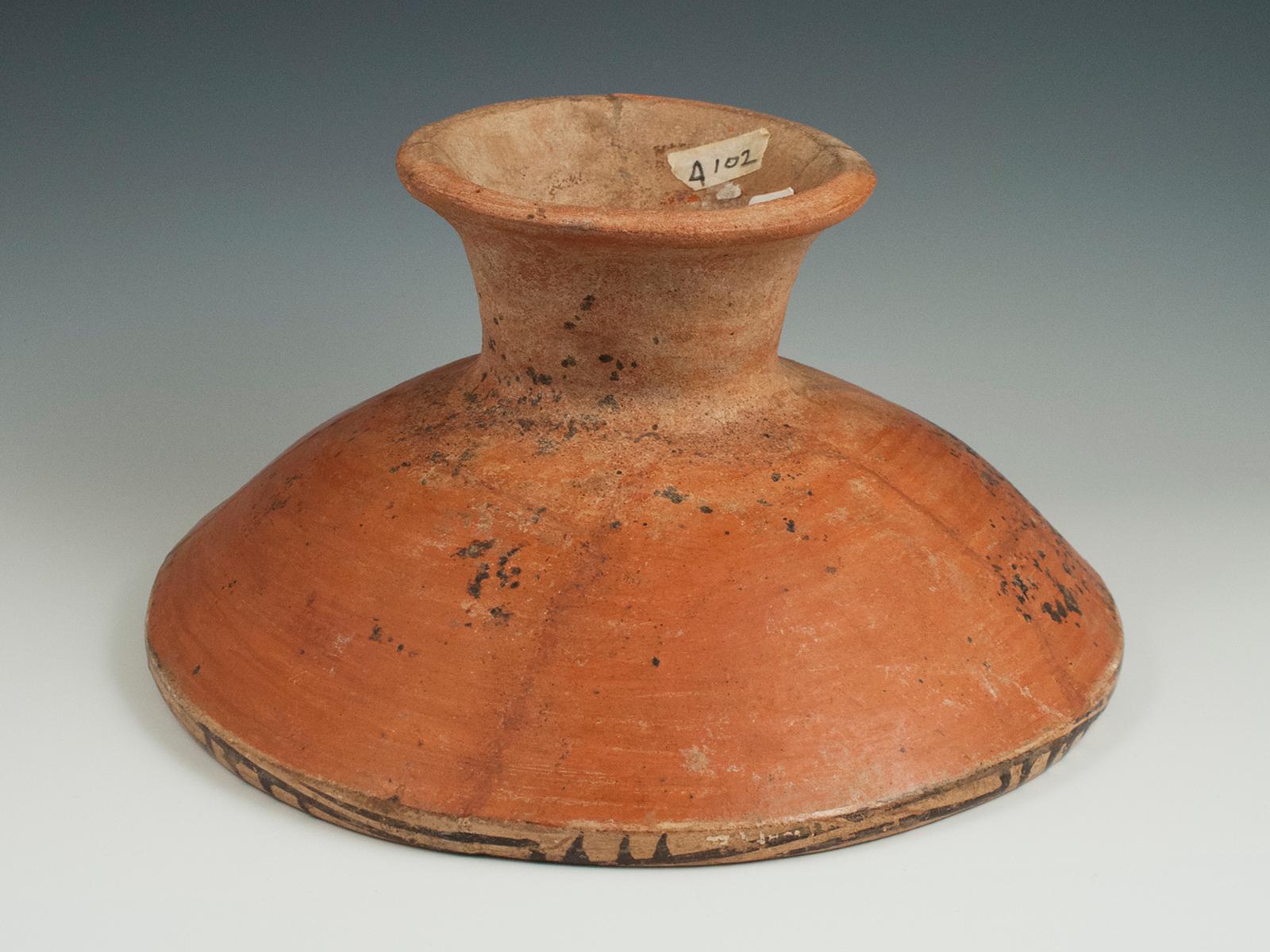 Tribal  Earthenware Bat Pedestal Dish, Coclé Culture, Panama, 600-800 A.D. For Sale