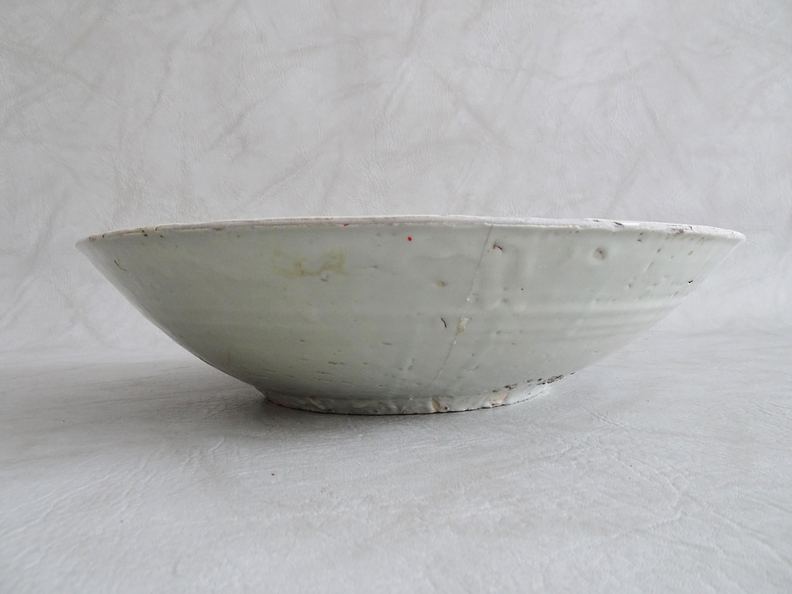 Hand-Crafted Earthenware, Ceramic Bowl with Floral Decor, 18th Century For Sale