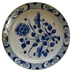 Earthenware - Delft earthenware plate - 18th century