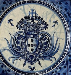 Earthenware - Earthenware plate - Coat of arms of Portugal (signed)