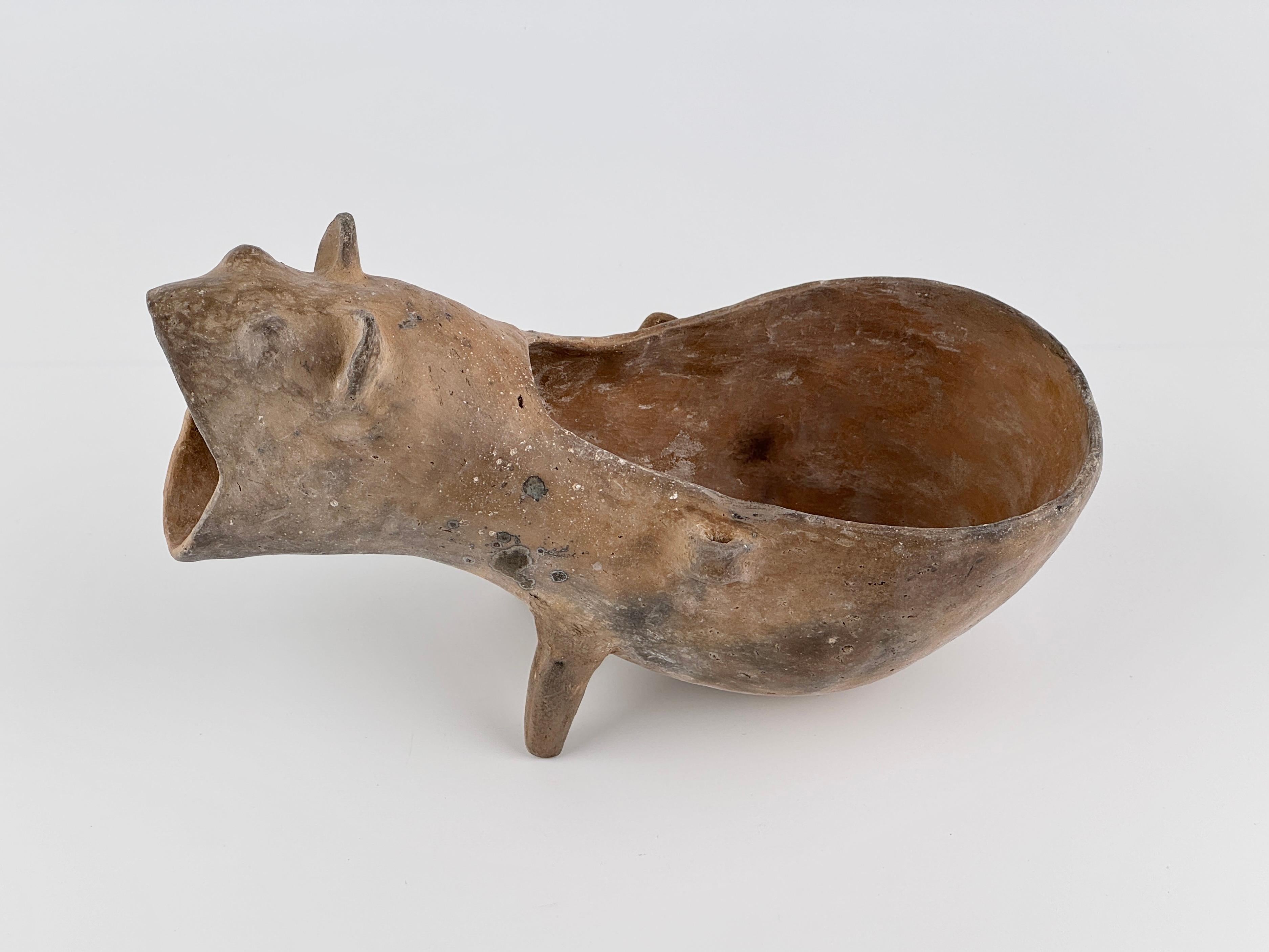 18th Century and Earlier Earthenware Ewer, Yi For Sale
