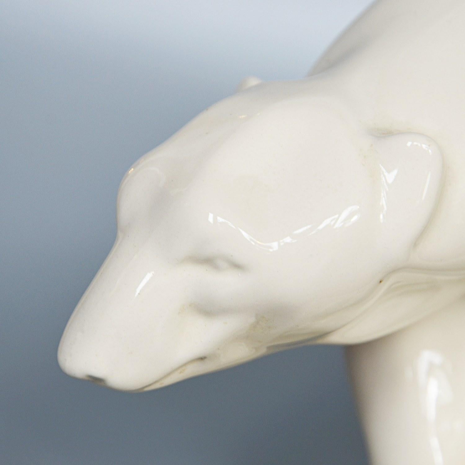 Earthenware Model of a Polar Bear by John Skeaping for Wedgwood, circa 1960 In Good Condition In Forest Row, East Sussex