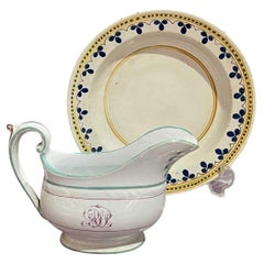 Earthenware - Plate and gravy boat in earthenware - 19th century