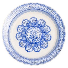 Earthenware - Plate with a scalloped rim in earthenware - 19th century