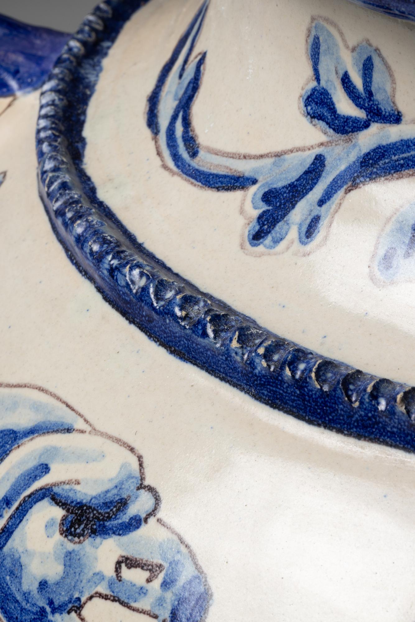 Vaso in terracotta, Talavera de la Reina. Spagna, XIX secolo in vendita 1