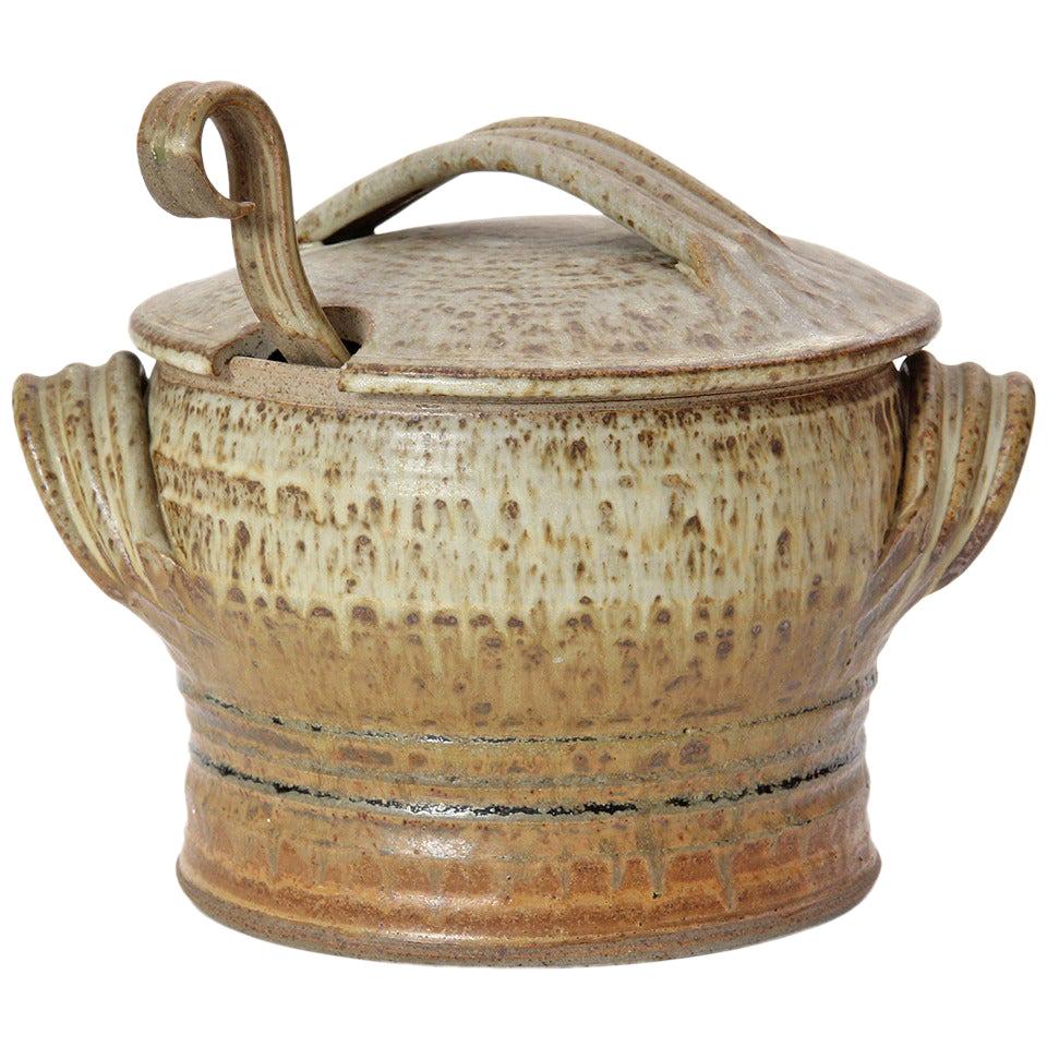 Earthenware Pot with Lid and Ladle