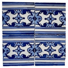 Earthenware - Set of 32 tiles - 19th century