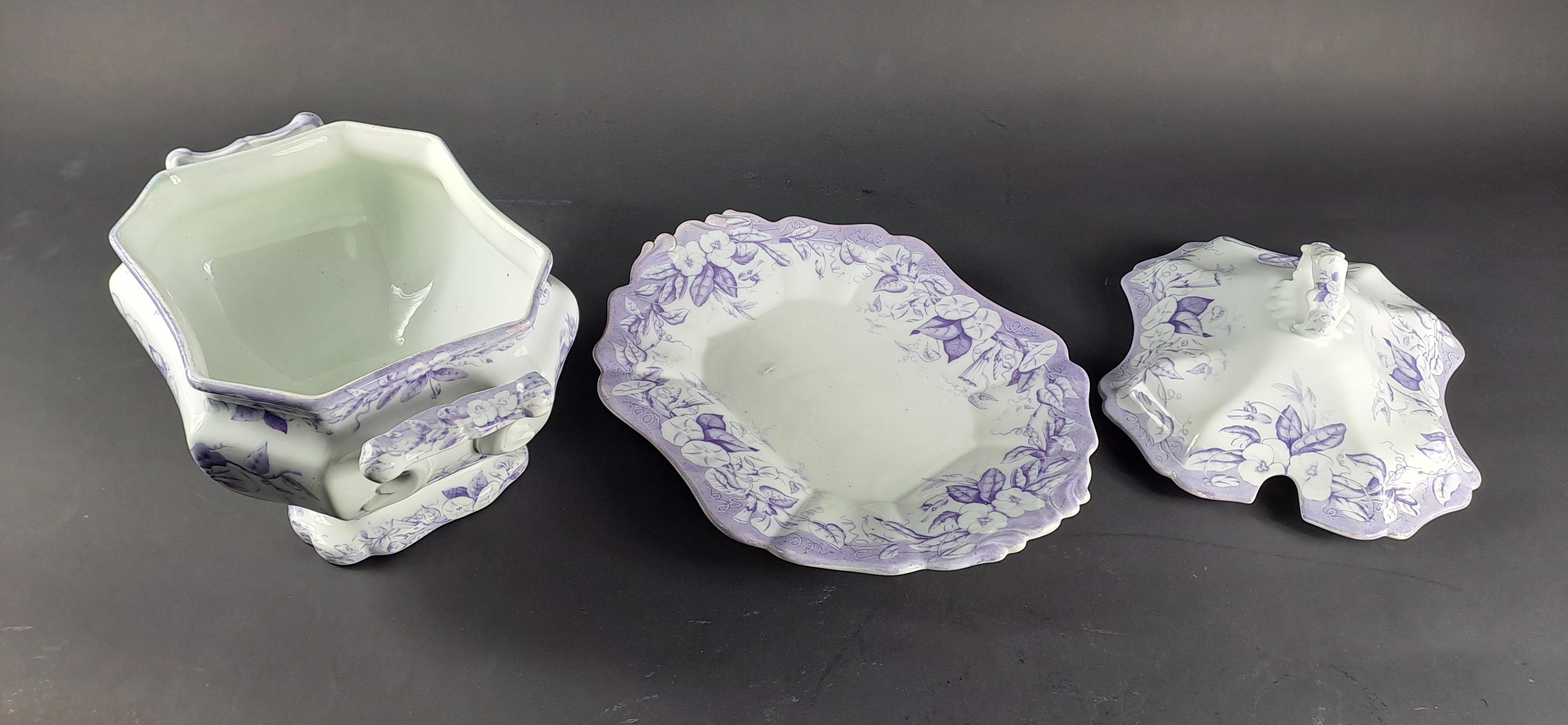 Earthenware Soup Tureen And Dish From Maison Vieillard In Bordeaux In Fair Condition For Sale In BARSAC, FR
