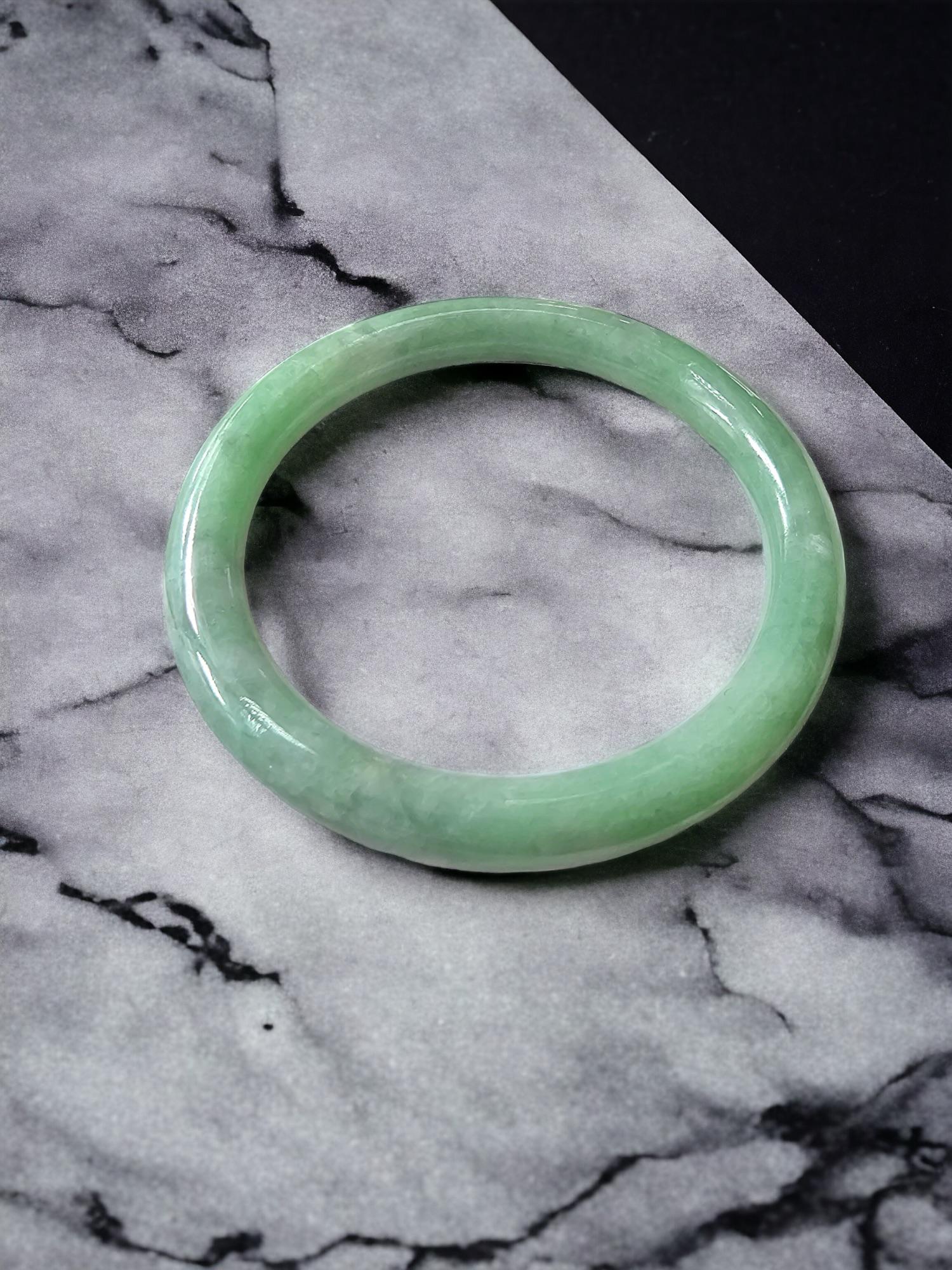 Earth's Burmese A-Jade Bangle Bracelet Green Jadeite 08809 For Sale 7