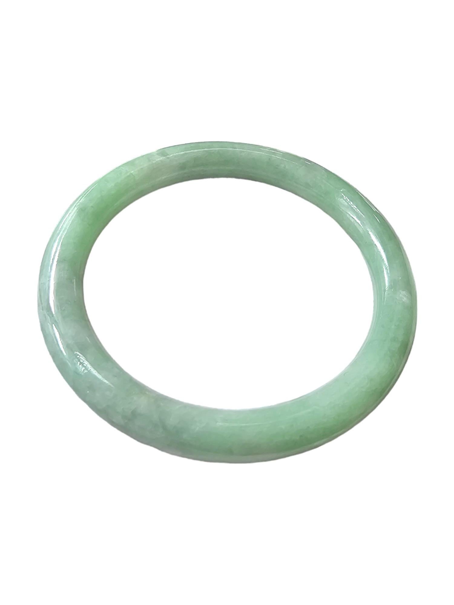 Women's or Men's Earth's Burmese A-Jade Bangle Bracelet Green Jadeite 08809 For Sale
