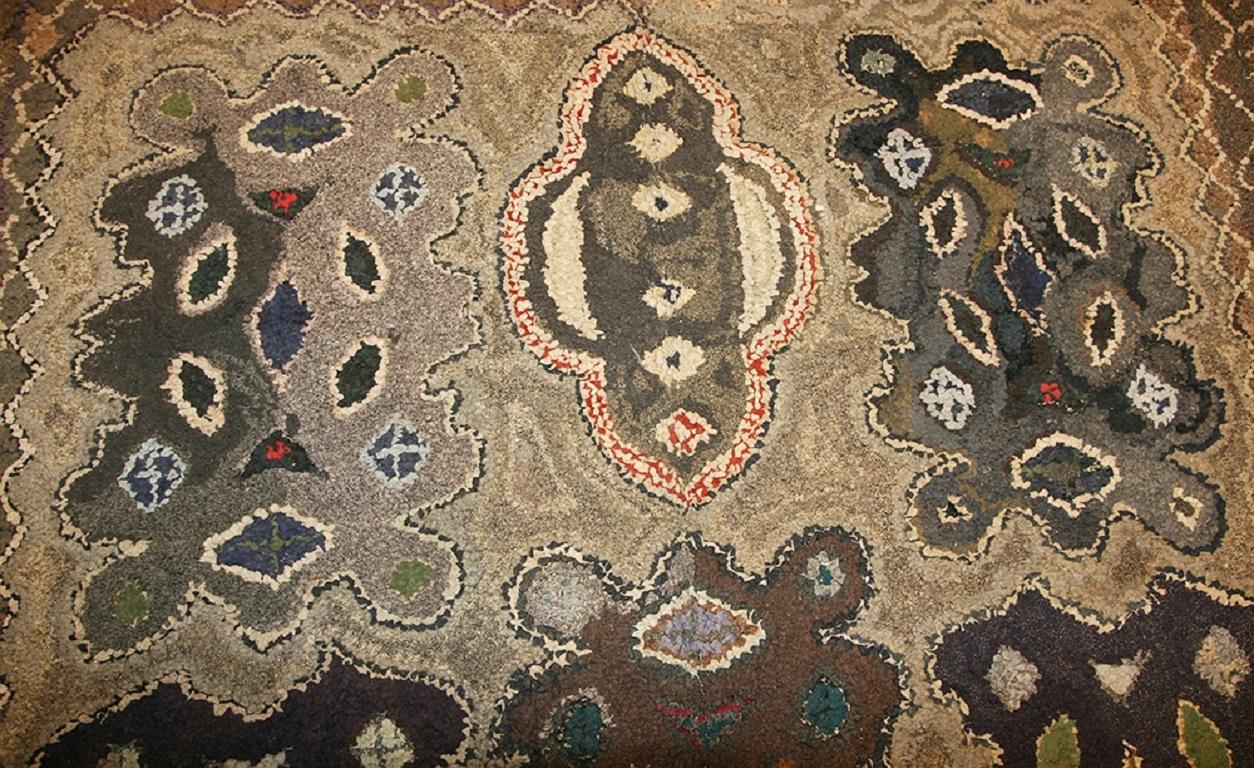20th Century Earthy Antique American Hooked Rug. Size: 6 ft 6 in x 8 ft 9 in 