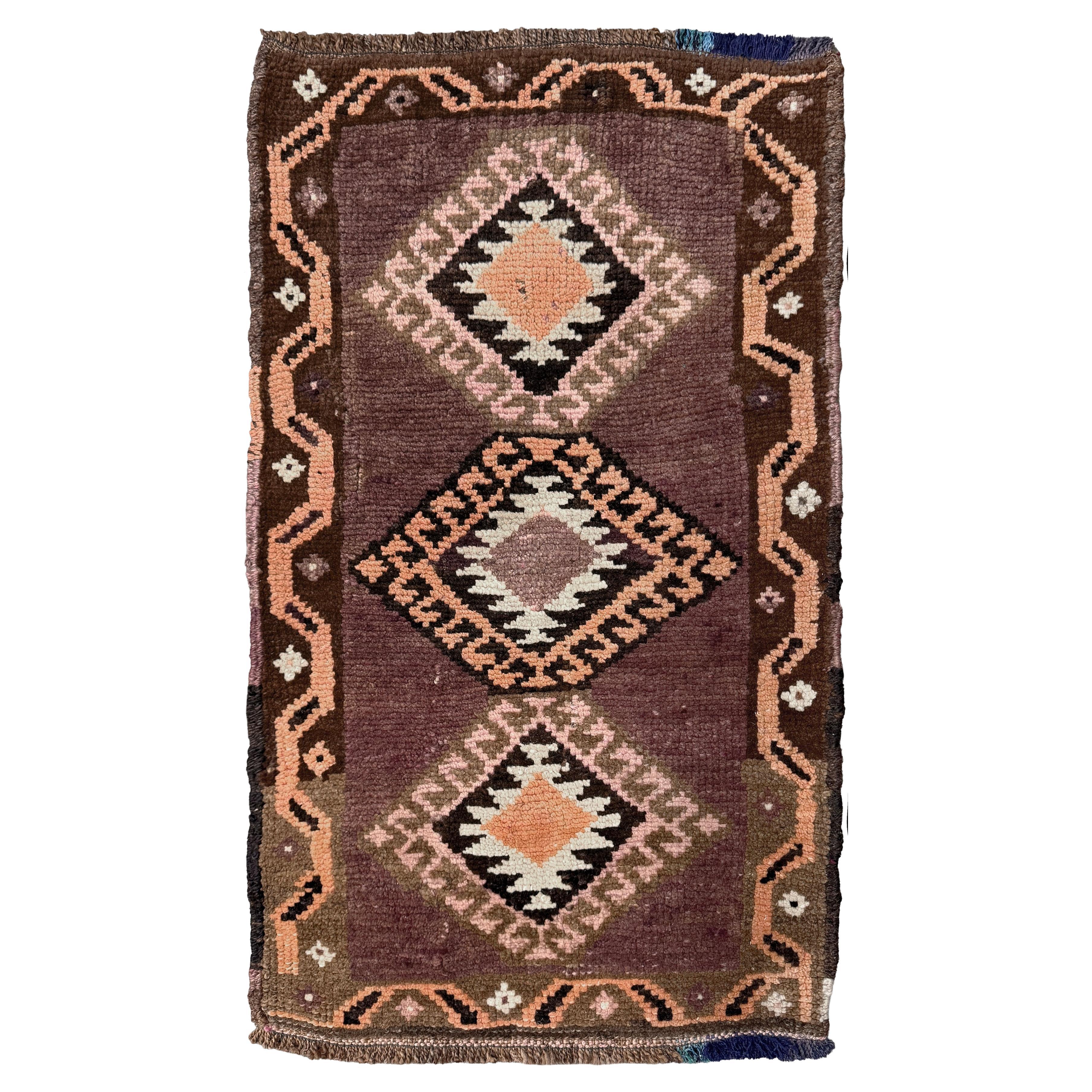 Earthy Mauve Turkish Mini Rug • Vintage Anatolian Yastik • Bathmat / Doormat