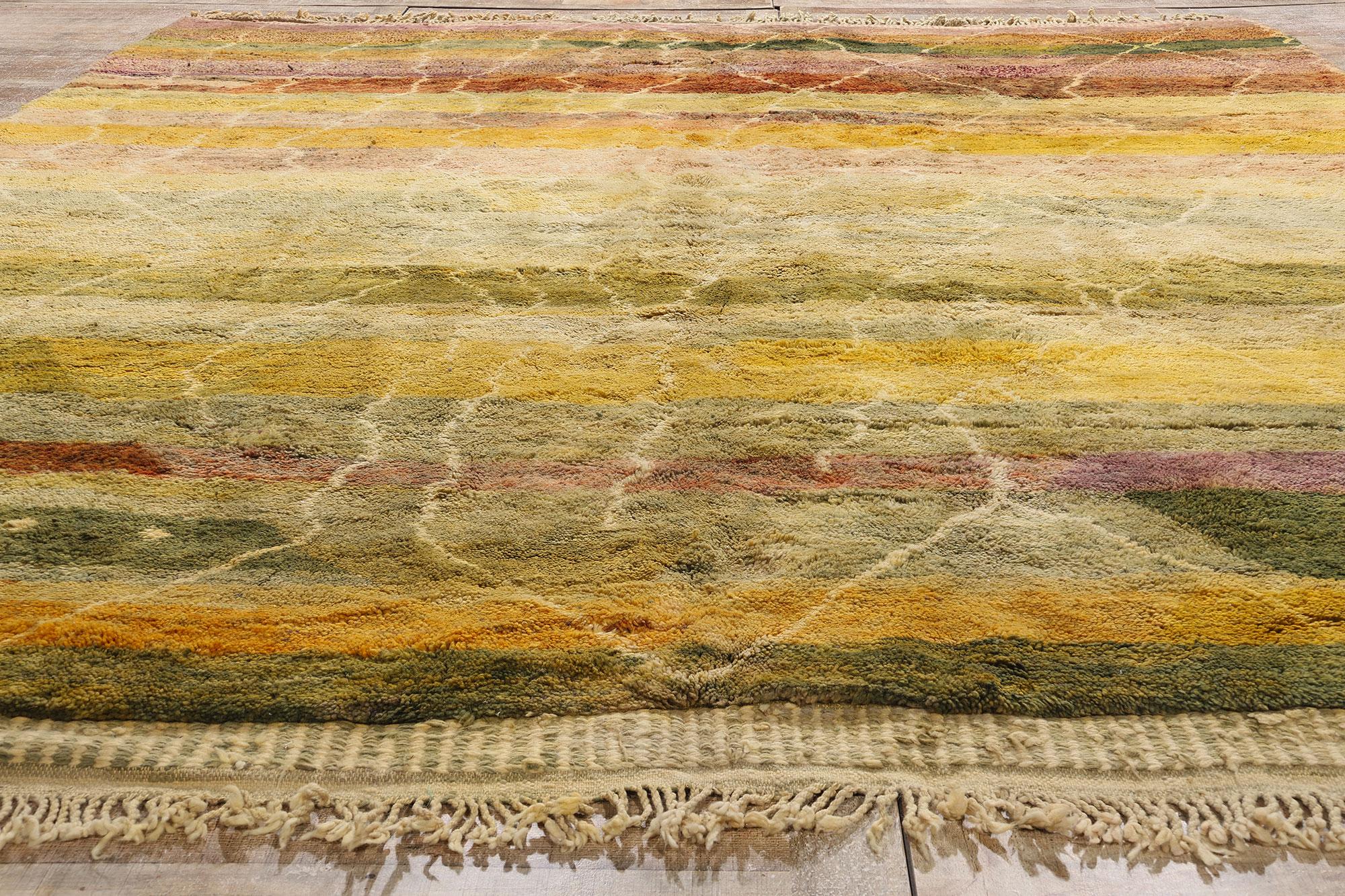 Tapis berbère marocain Beni Mrirt, style moderne organique de couleur terre en vente 1