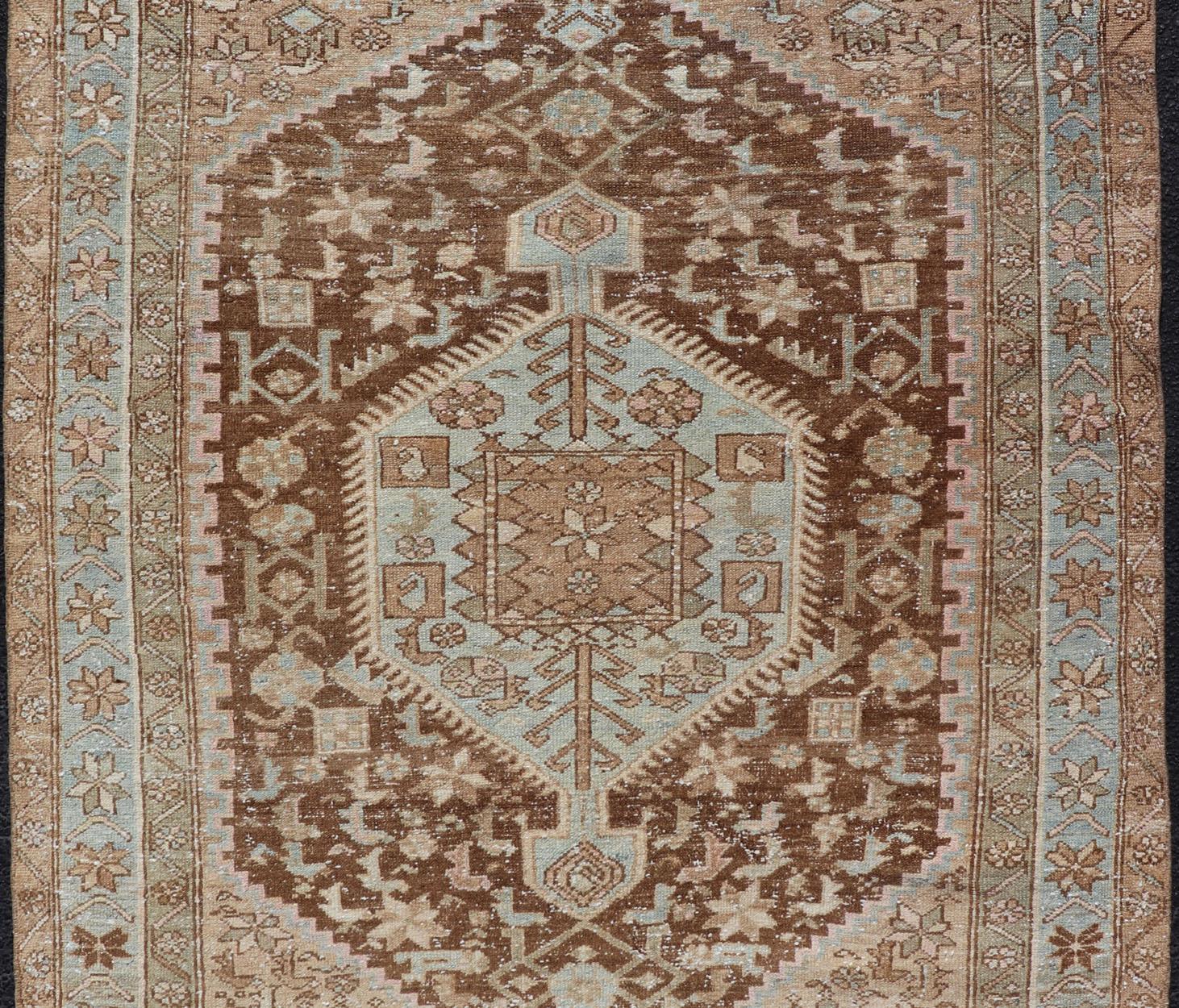 All-over Persian Earth toned vintage malayer rug
Floral medallion design malayer vintage rug in brown and light grayish-blue color tones, Keivan Woven Arts / rug EMB-9512-P13086, origin / type: Iran / Hamedan, circa 1930

This beautiful vintage
