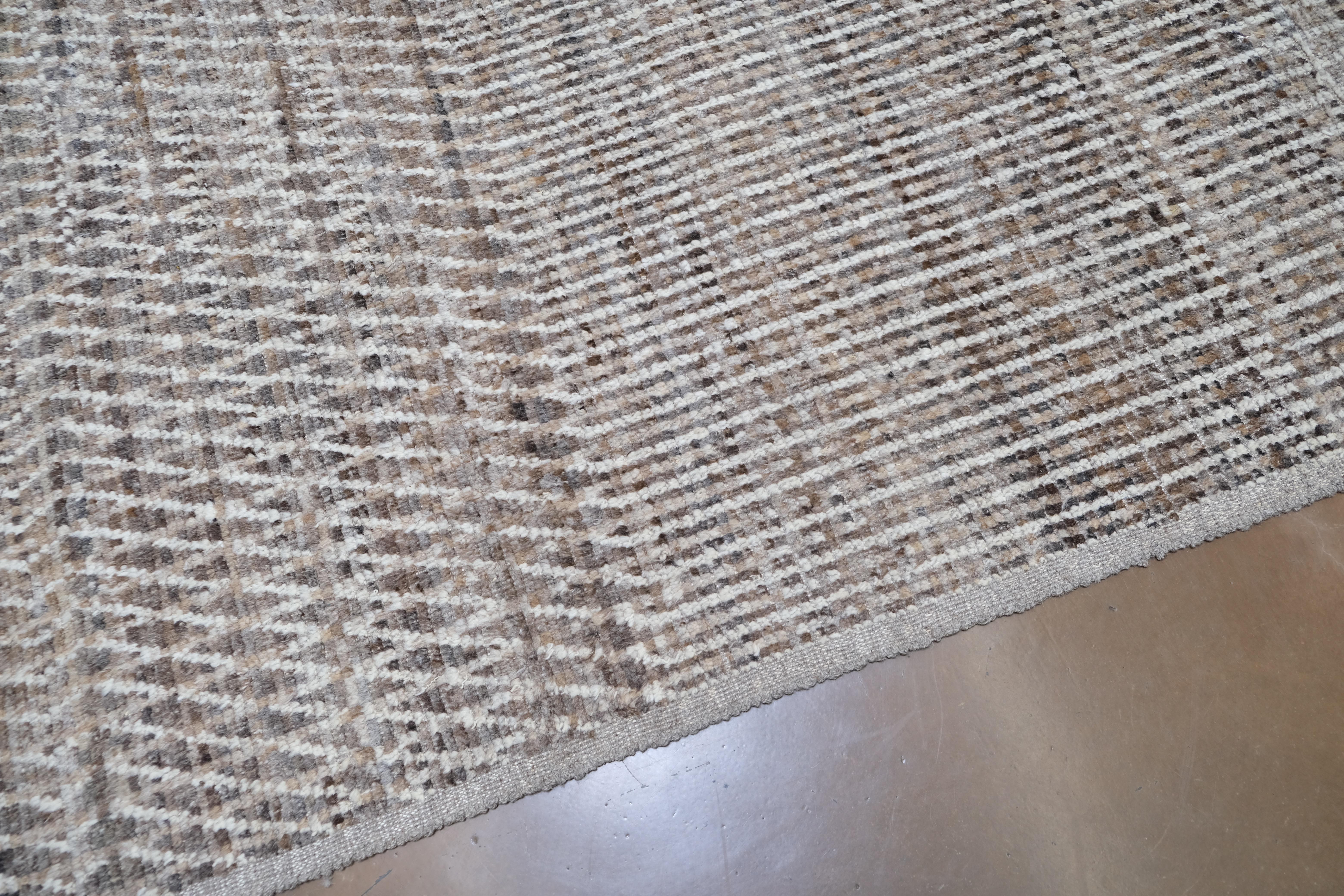 Earthy Toned Modern Textured Rug 8'x10'3 In New Condition For Sale In Torrance, CA