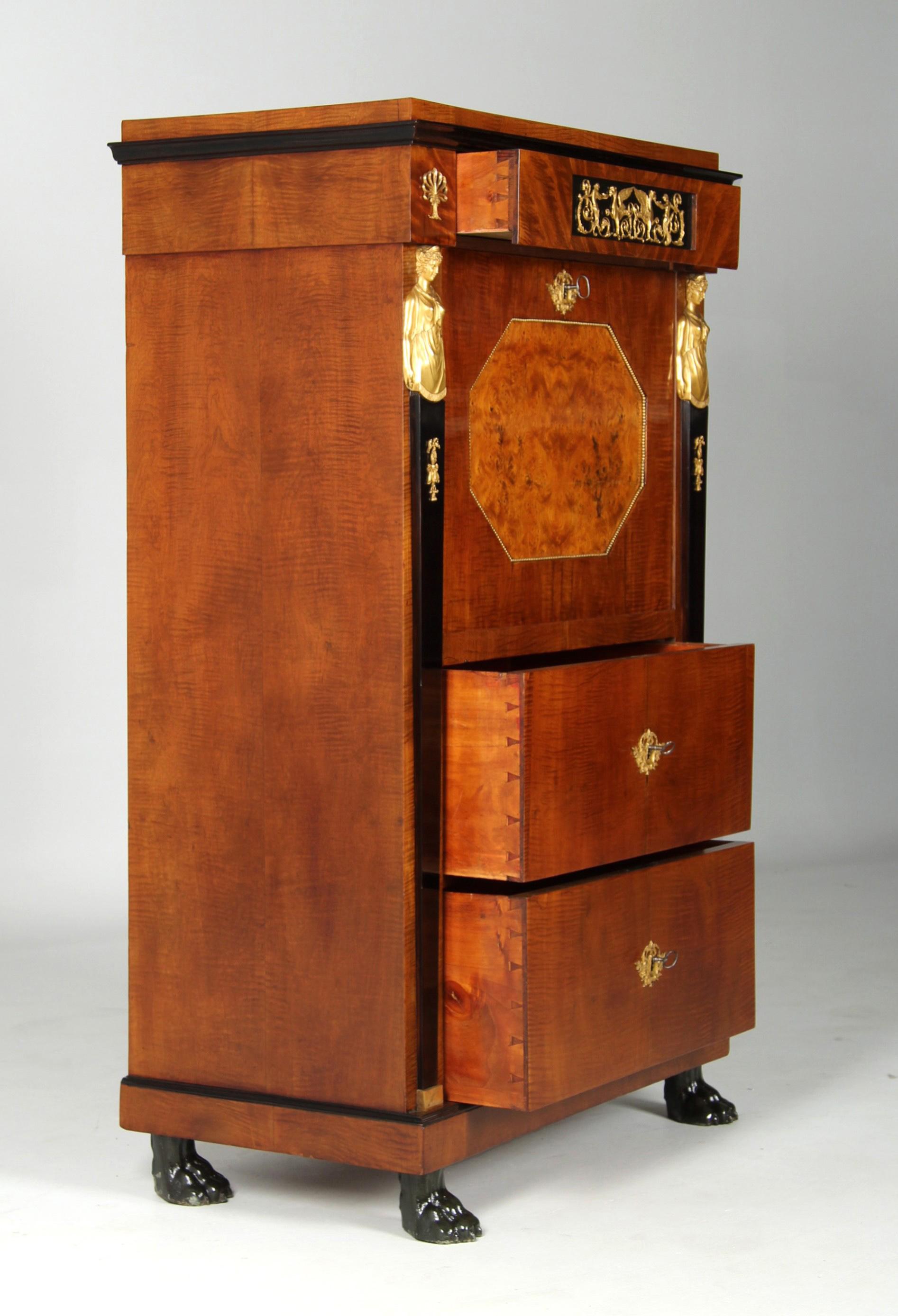 Secreter Imperio Alemán del Siglo XIX con Bustos de Ormolu, Berlín c. 1811 en venta 10