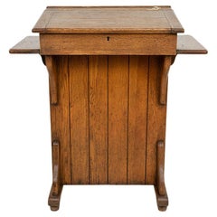 Eary 20th Century Vintage Oak Headteachers Lectern Podium