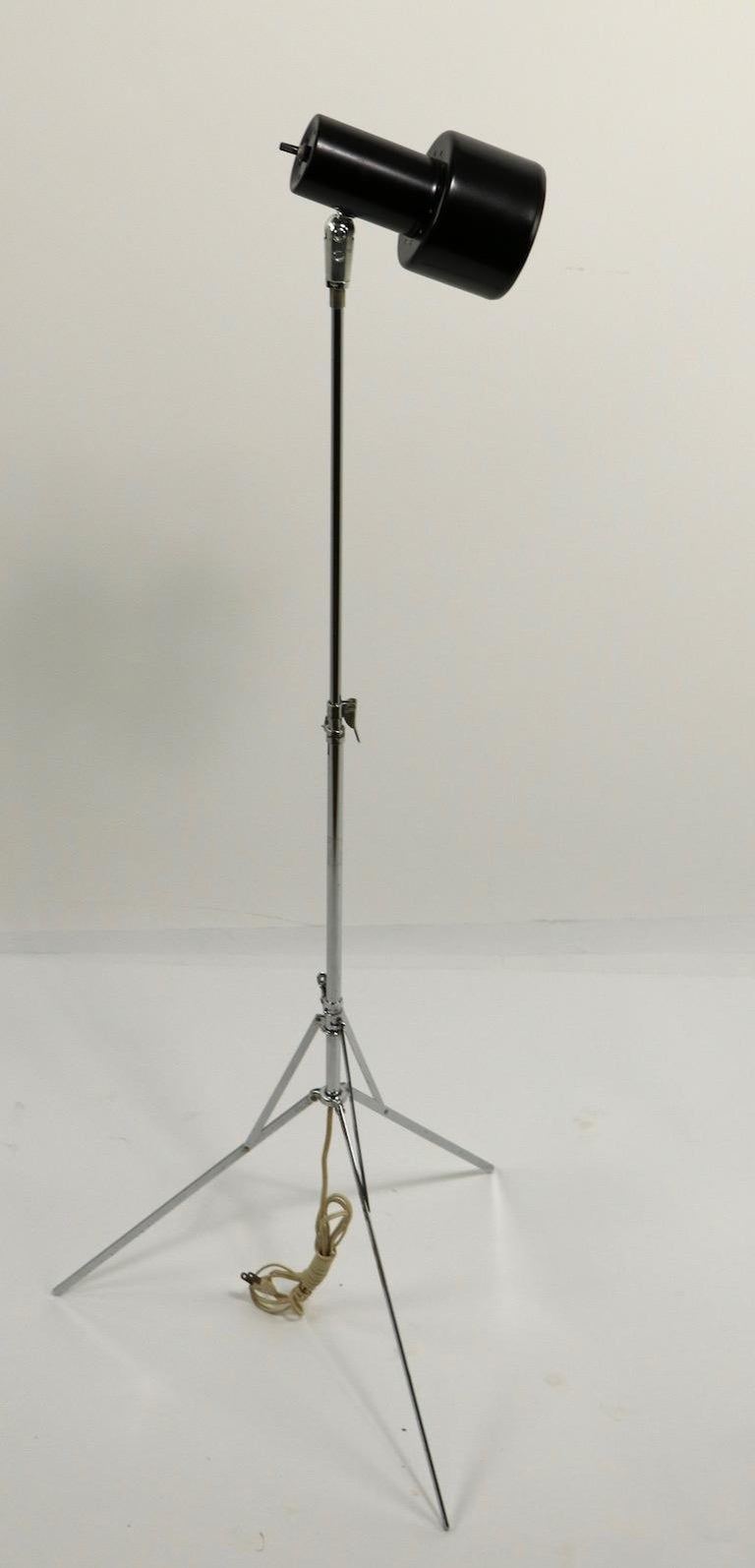 Easel Base Luxo Lamp at 1stDibs luxo lamp base