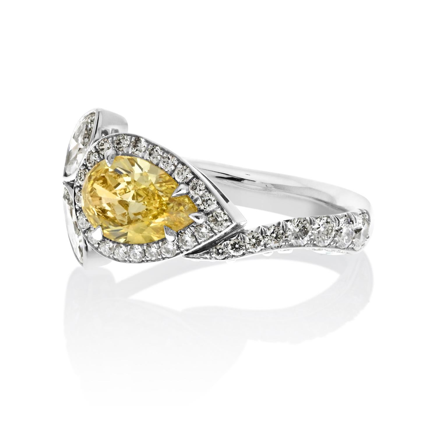 Modern East West 1.17ct Fancy Yellow Pear cut Sapphire Halo Flower Cocktail Ring For Sale