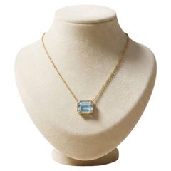East-West Bezel-Set Emerald-Cut Aquamarine Pendant Necklace in 14K Yellow Gold