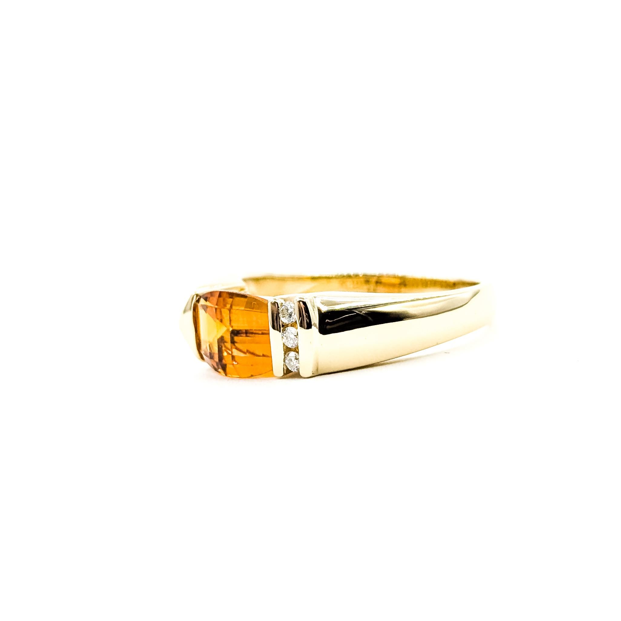 East–West Citrine & Diamond Ring in 14k Yellow Gold (Modernistisch) im Angebot