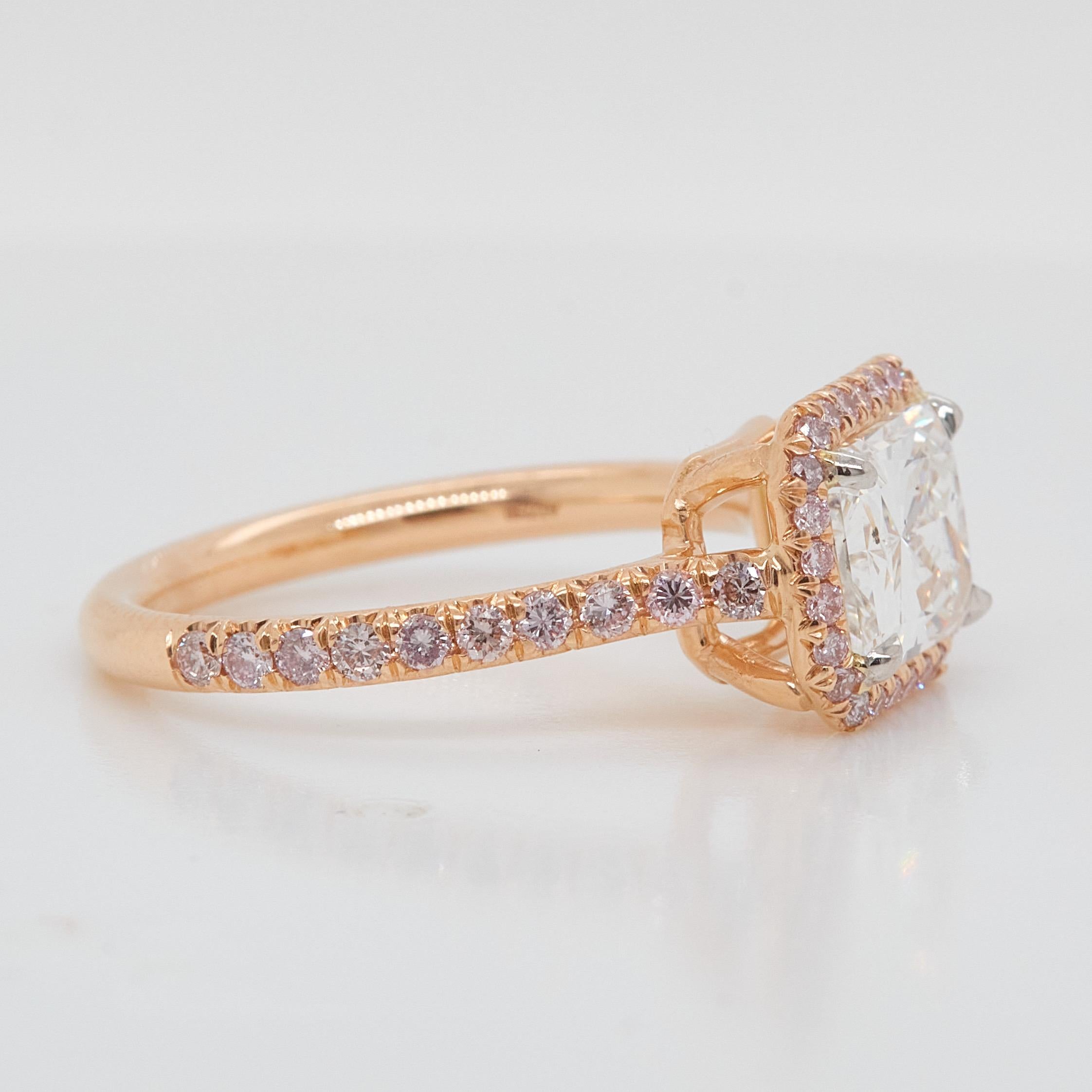Contemporain Bague de fianailles Est-Ouest, diamant de 2 carats de taille rectangulaire, certifi GIA en vente