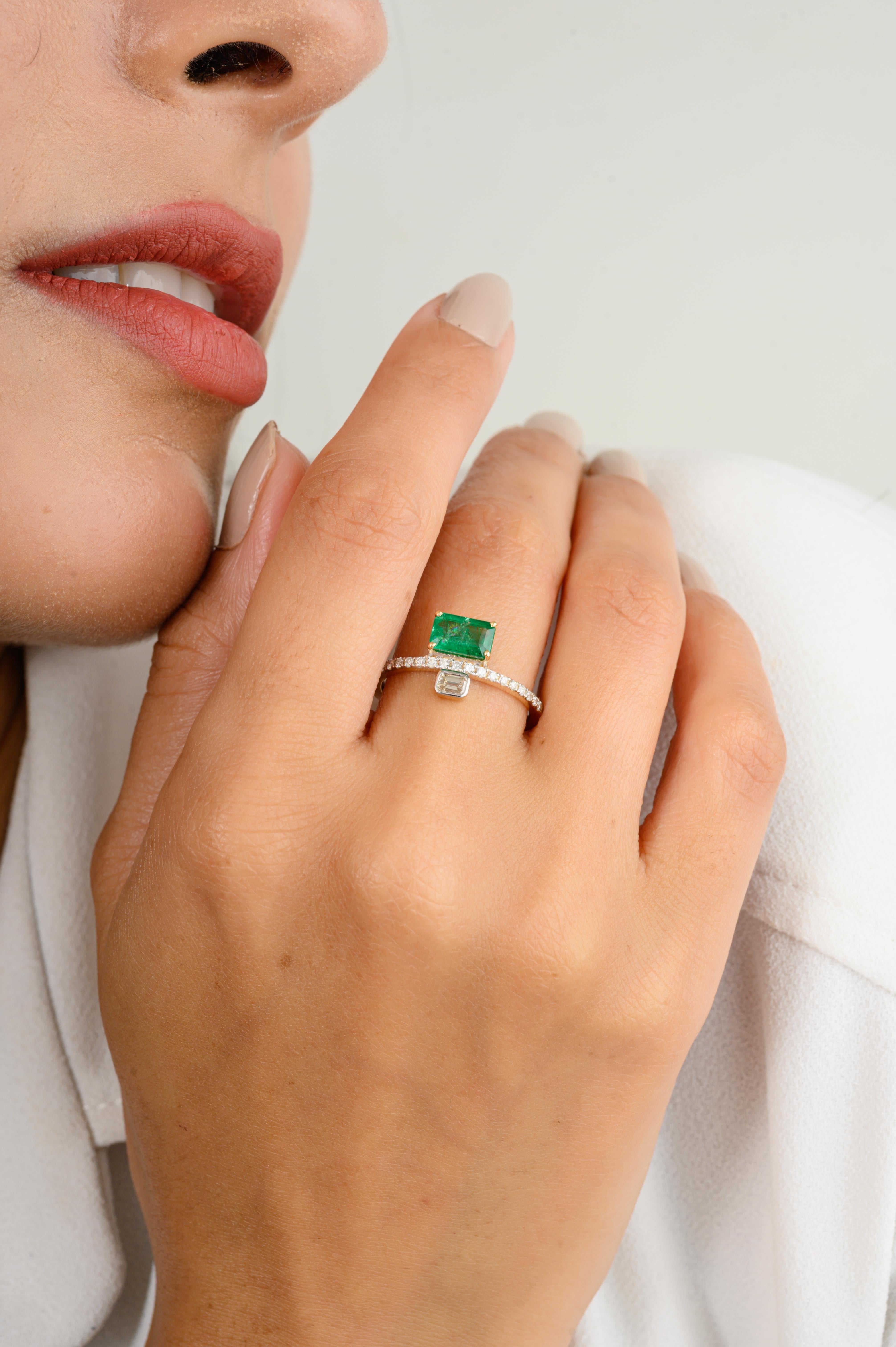 For Sale:  East West Octagon Emerald Diamond Wedding Ring Crafted in 18k Solid Yellow Gold 2