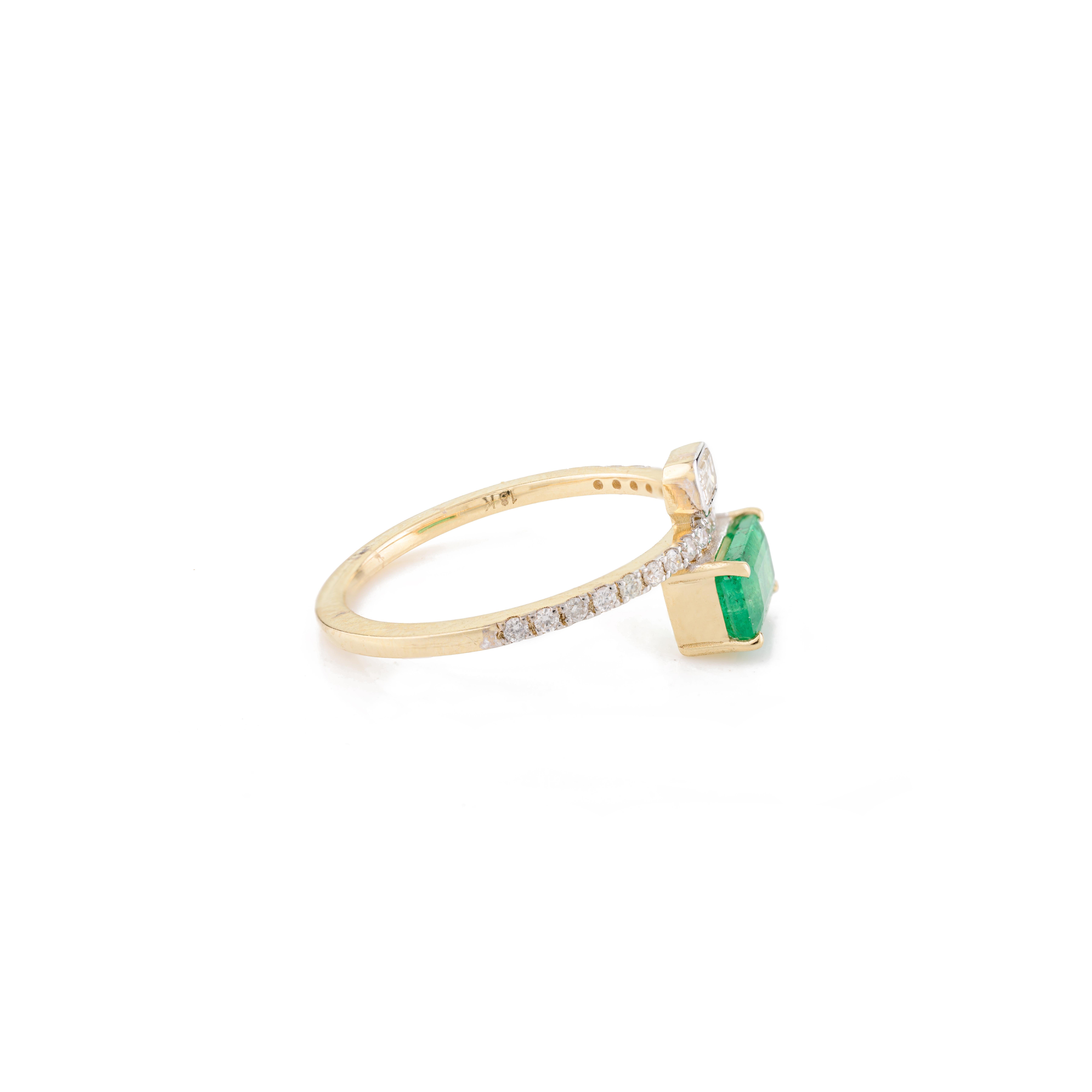 For Sale:  East West Octagon Emerald Diamond Wedding Ring Crafted in 18k Solid Yellow Gold 5