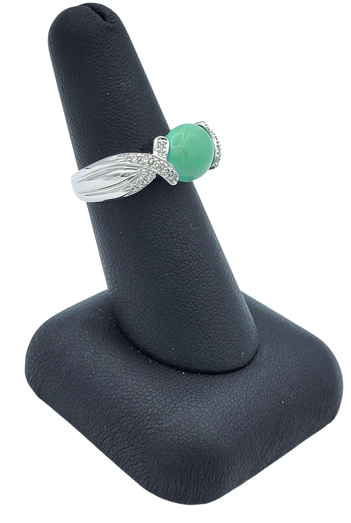 East West Oval Cabochon Turquoise and Pavé Diamond Ring in 14 Karat White Gold im Angebot 8