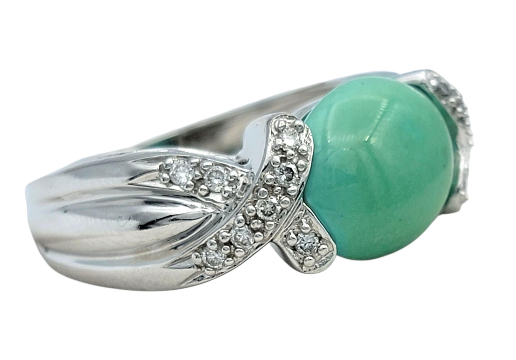 East West Oval Cabochon Turquoise and Pavé Diamond Ring in 14 Karat White Gold Damen im Angebot