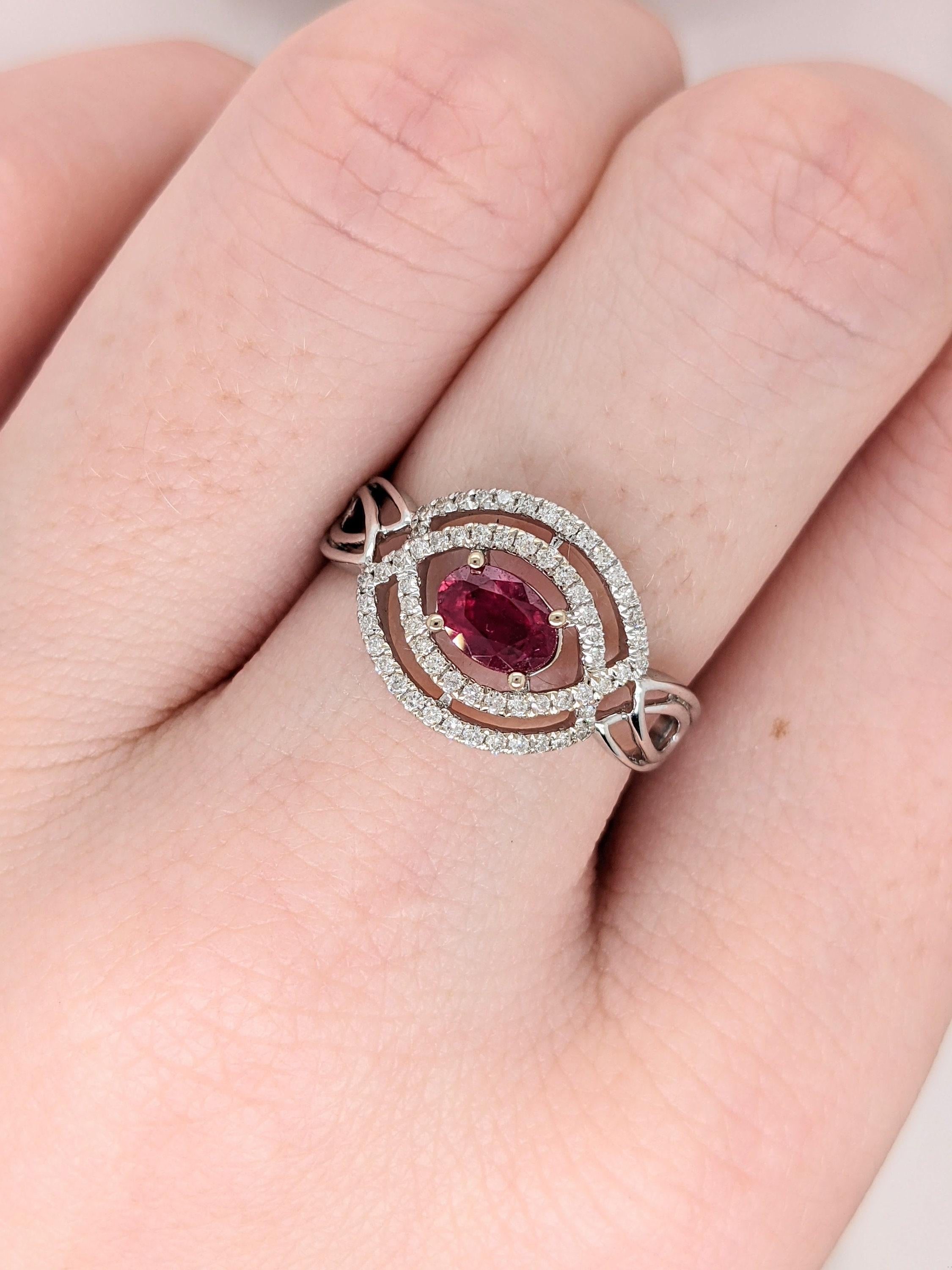 East West Red Ruby Ring w Earth Mined Diamond in Solid 14k White Gold Oval 6x4mm In New Condition For Sale In Columbus, OH