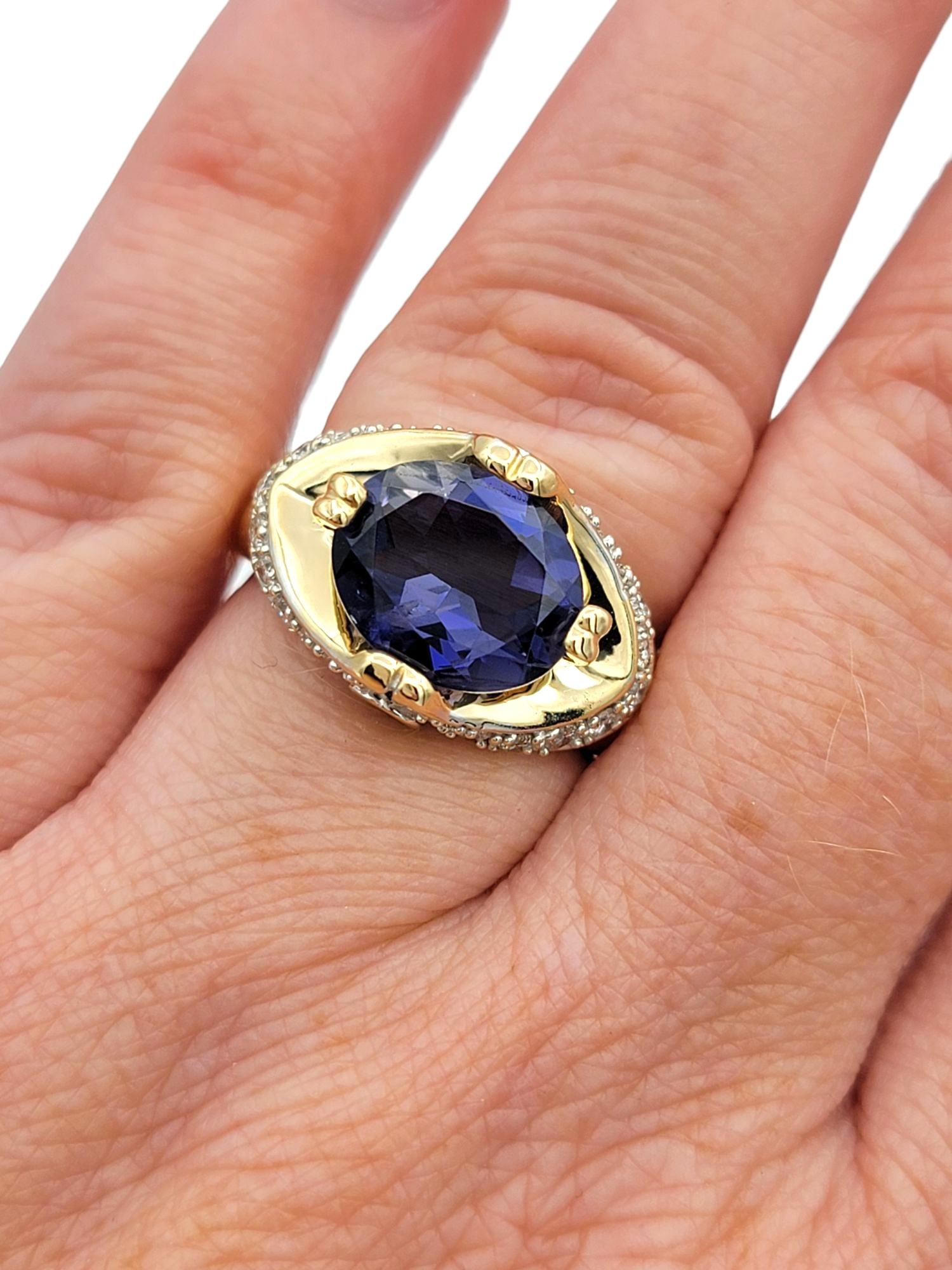 East West Set Oval Cut Iolite and Diamond Cocktail Ring Two-Tone 14 Karat Gold en vente 3