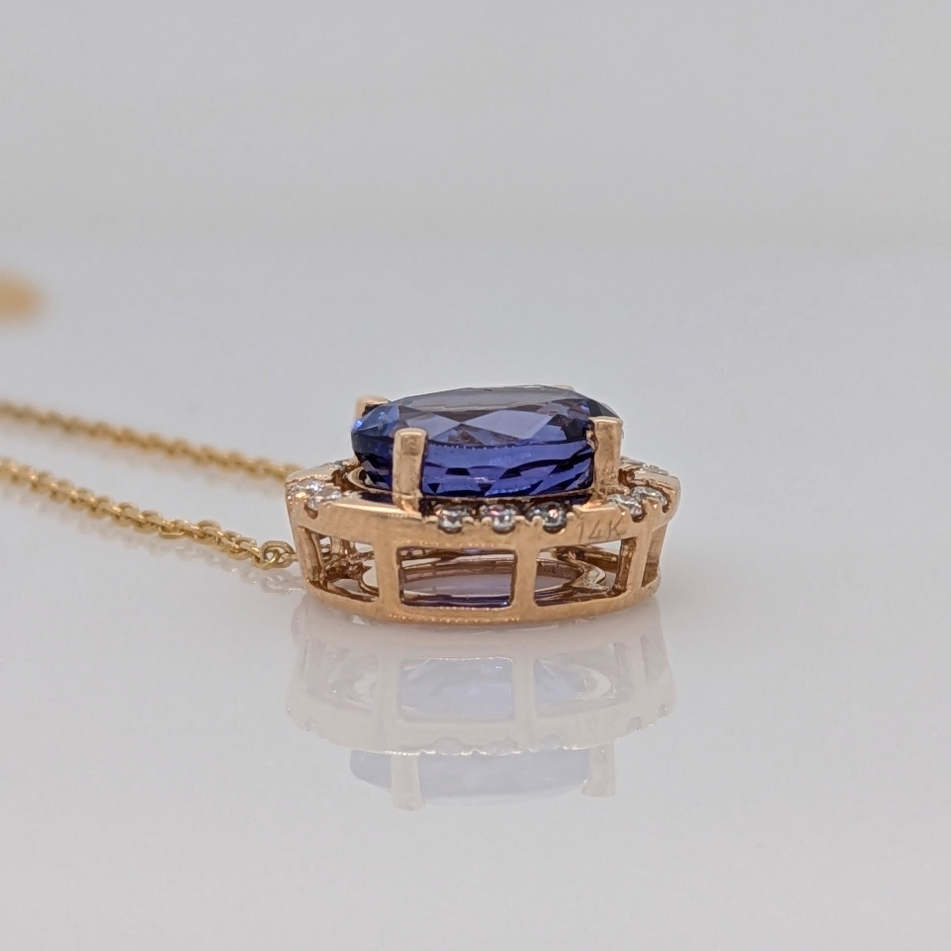 East-West Tanzanite Necklace with Natural Diamonds Halo: 14k Solid Gold, 9x7mm In New Condition For Sale In Columbus, OH