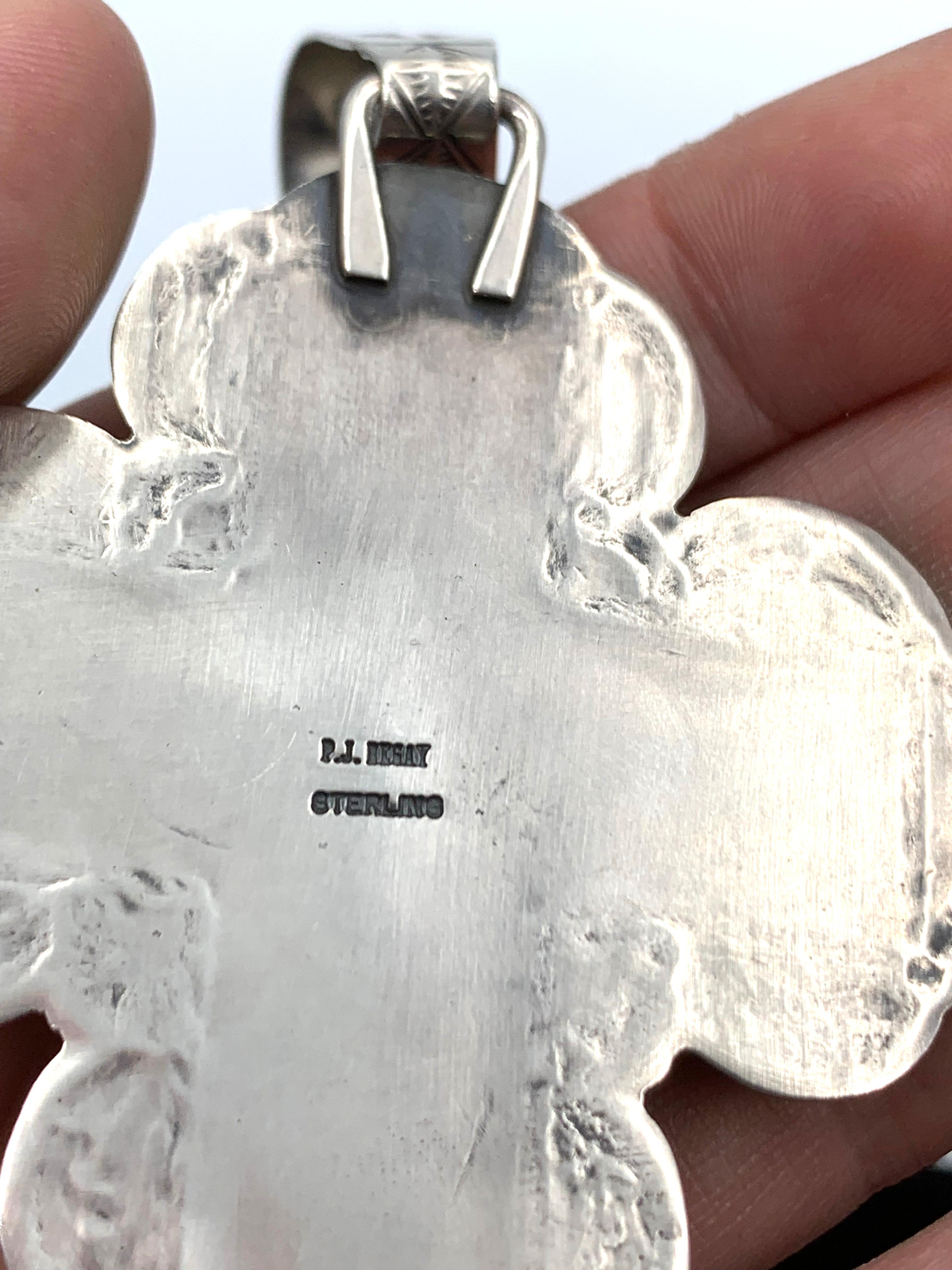 Ciondolo a forma di croce in argento con turchese blu di Pasqua di Paul Begay in vendita 6