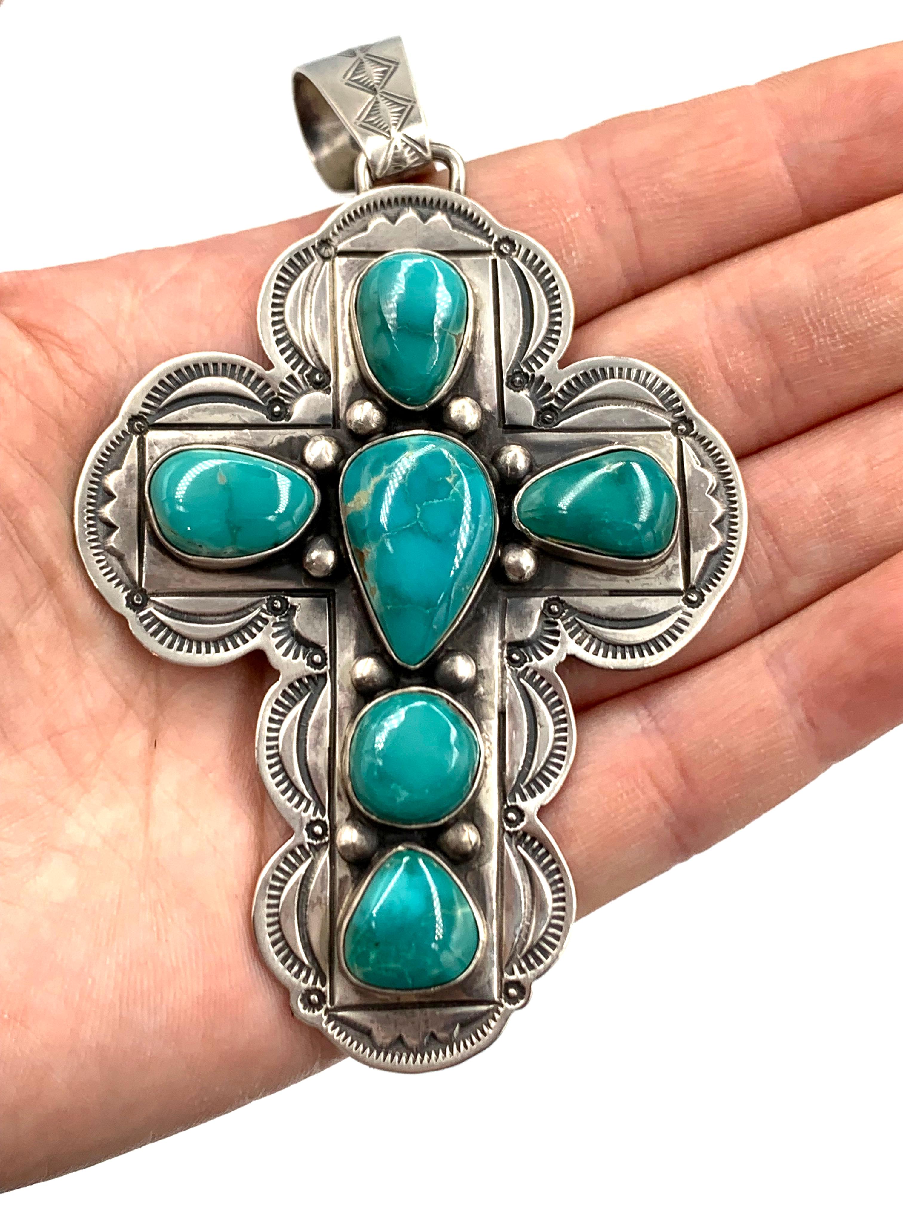 Ciondolo a forma di croce in argento con turchese blu di Pasqua di Paul Begay in vendita 12